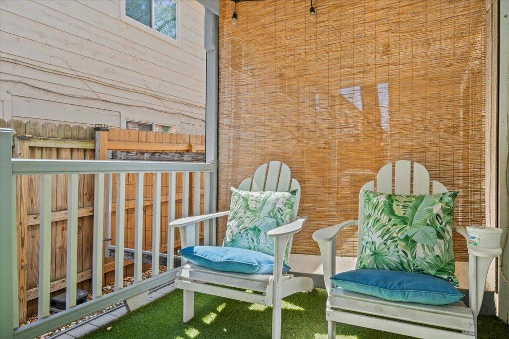 2208 Enfield Rd # 107, Austin, TX 78703