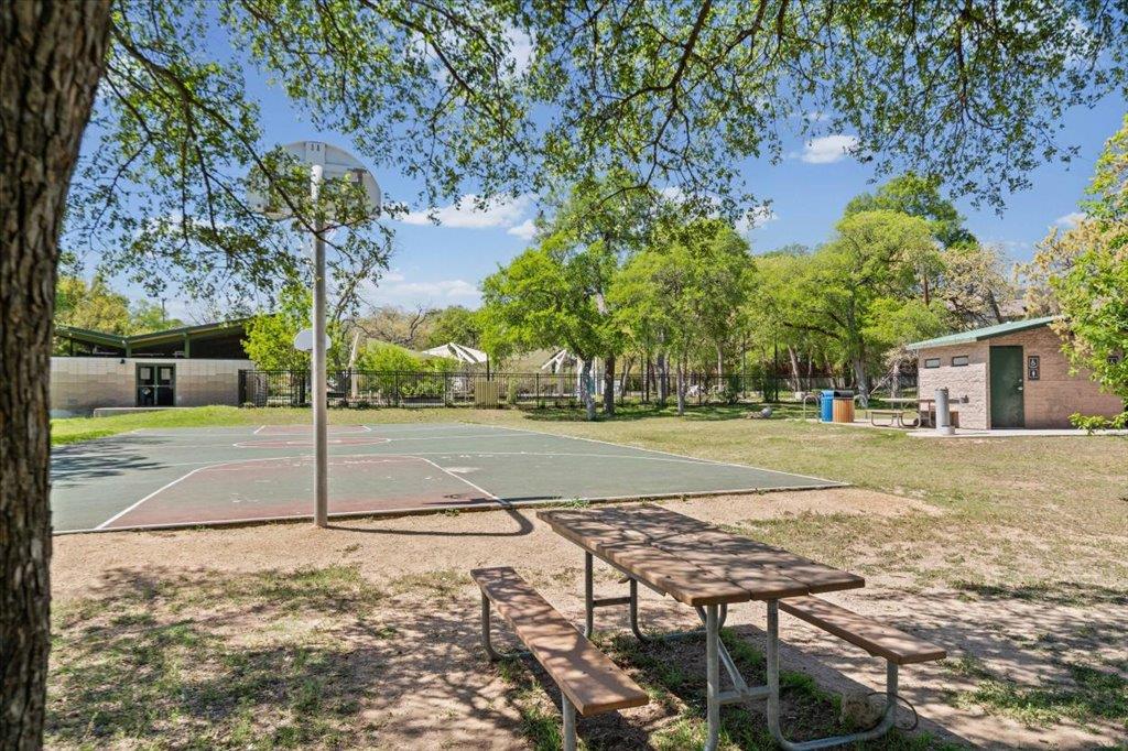 2208 Enfield Rd # 107, Austin, TX 78703