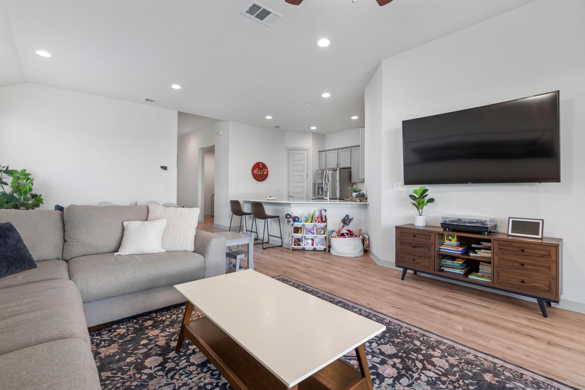 620 Peace Pipe Way, Georgetown, TX 78628