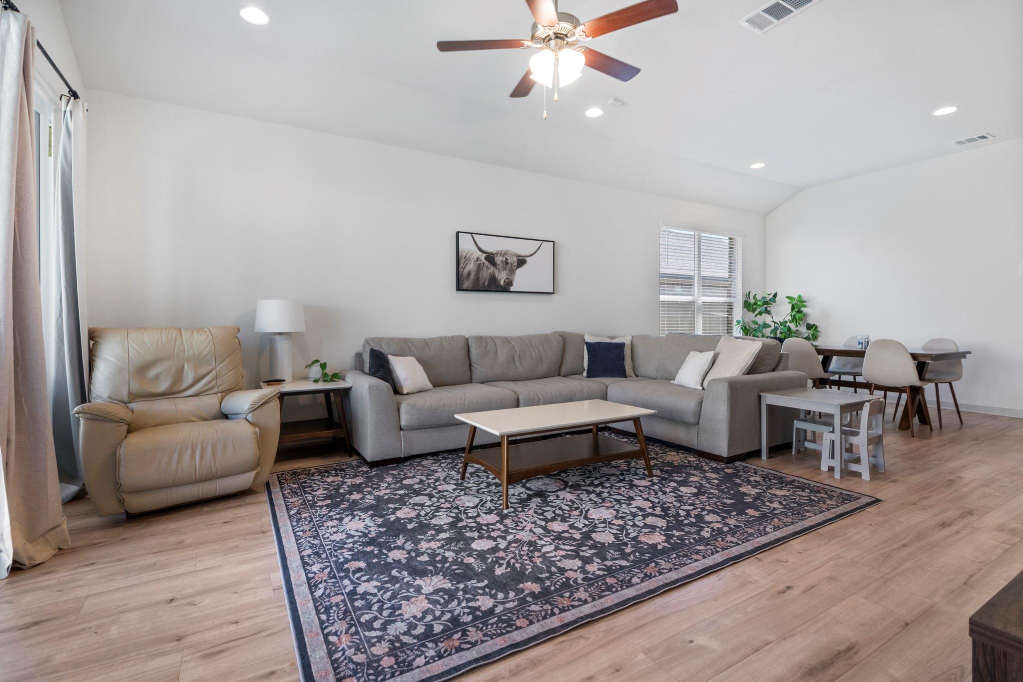 620 Peace Pipe Way, Georgetown, TX 78628