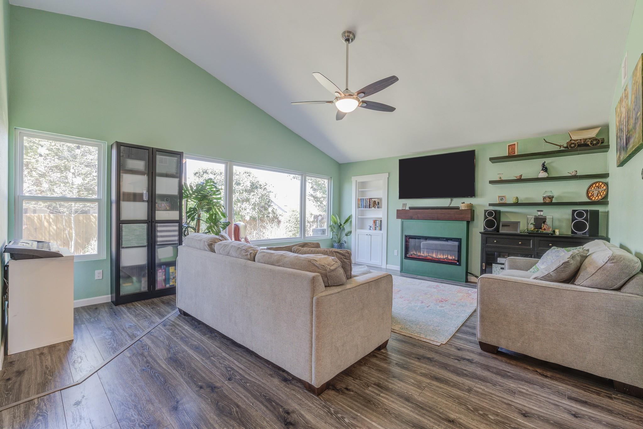 12004 Swearingen Dr, Austin, TX 78758