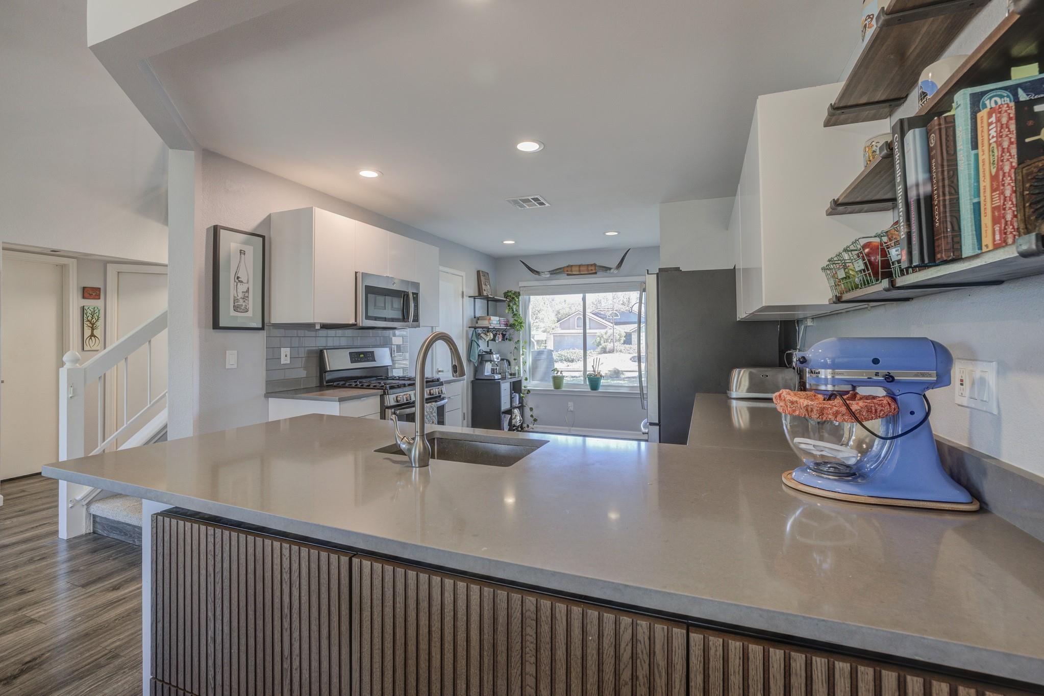 12004 Swearingen Dr, Austin, TX 78758