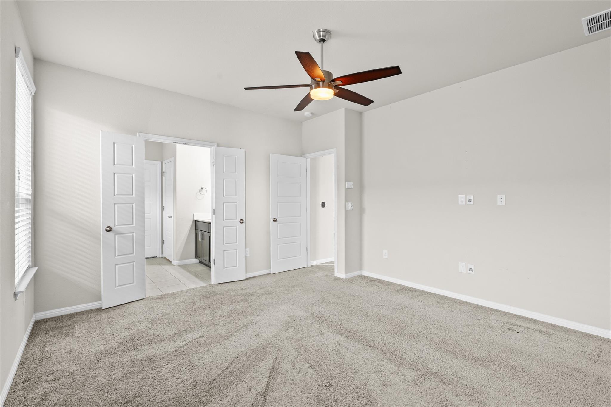 3240 E Whitestone Blvd # 67, Cedar Park, TX 78613