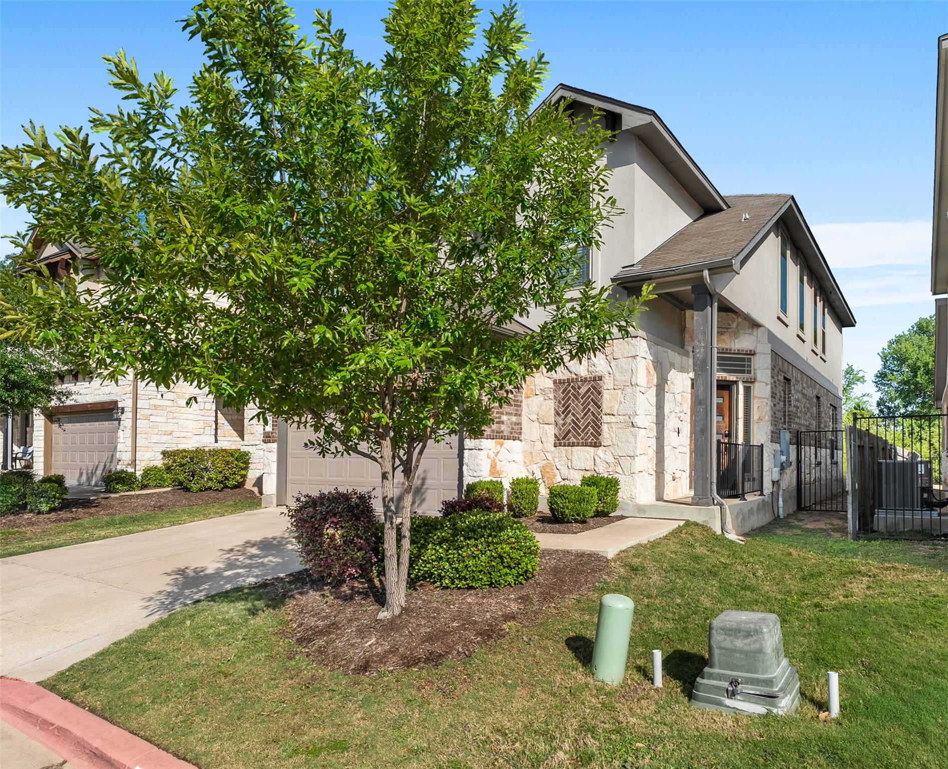 3240 E Whitestone Blvd # 67, Cedar Park, TX 78613