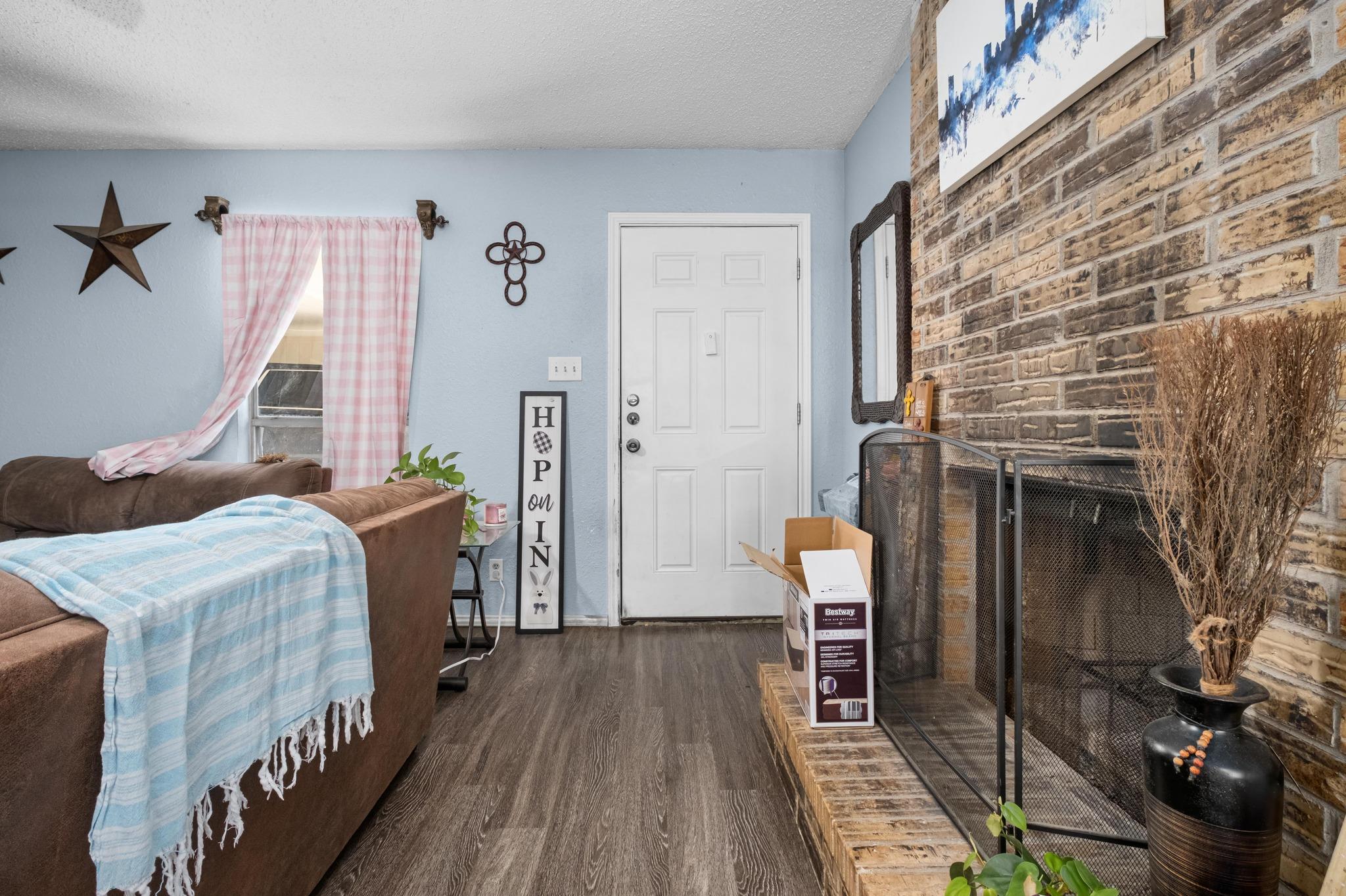 413 Thelma Dr, Austin, TX 78745