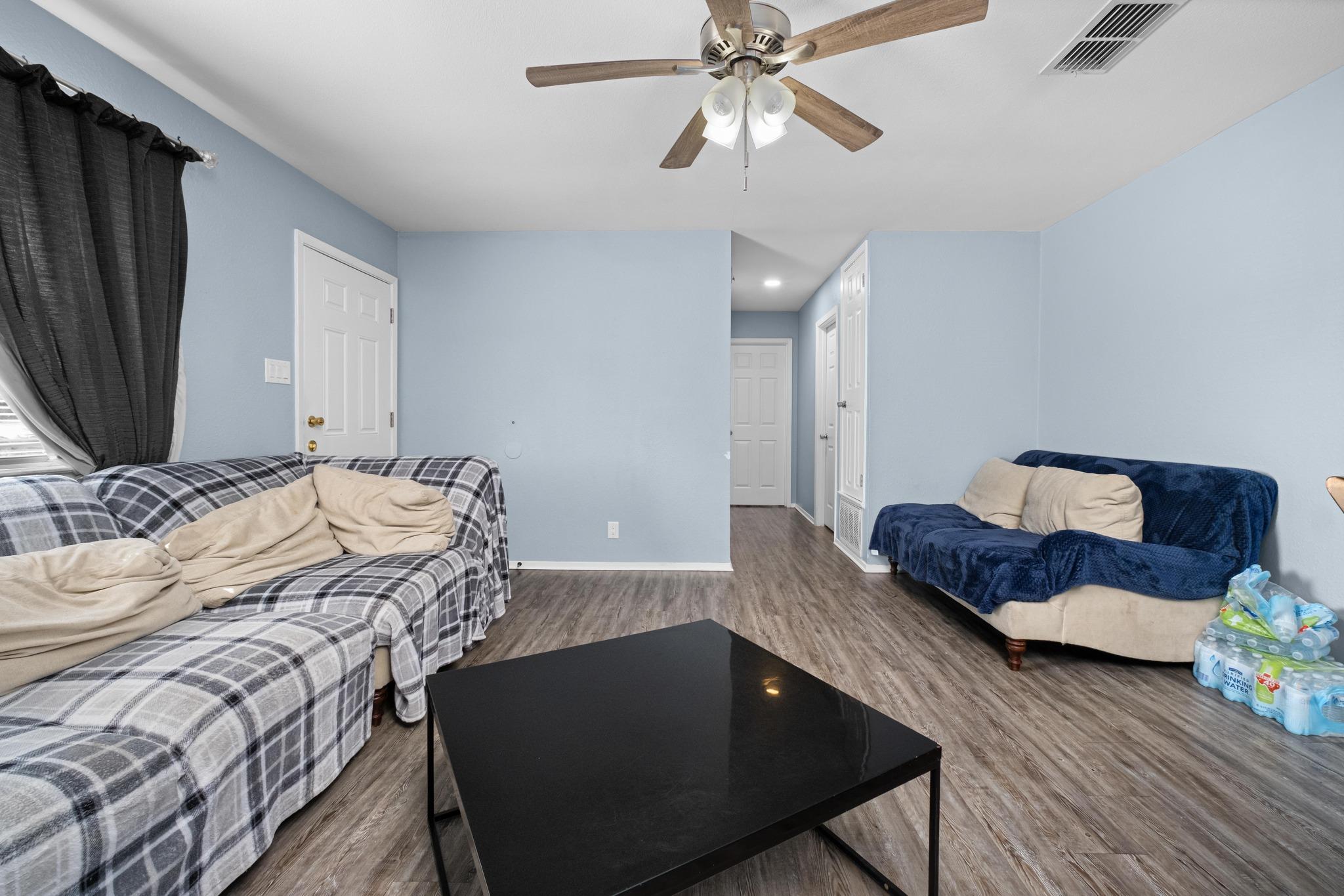 413 Thelma Dr, Austin, TX 78745