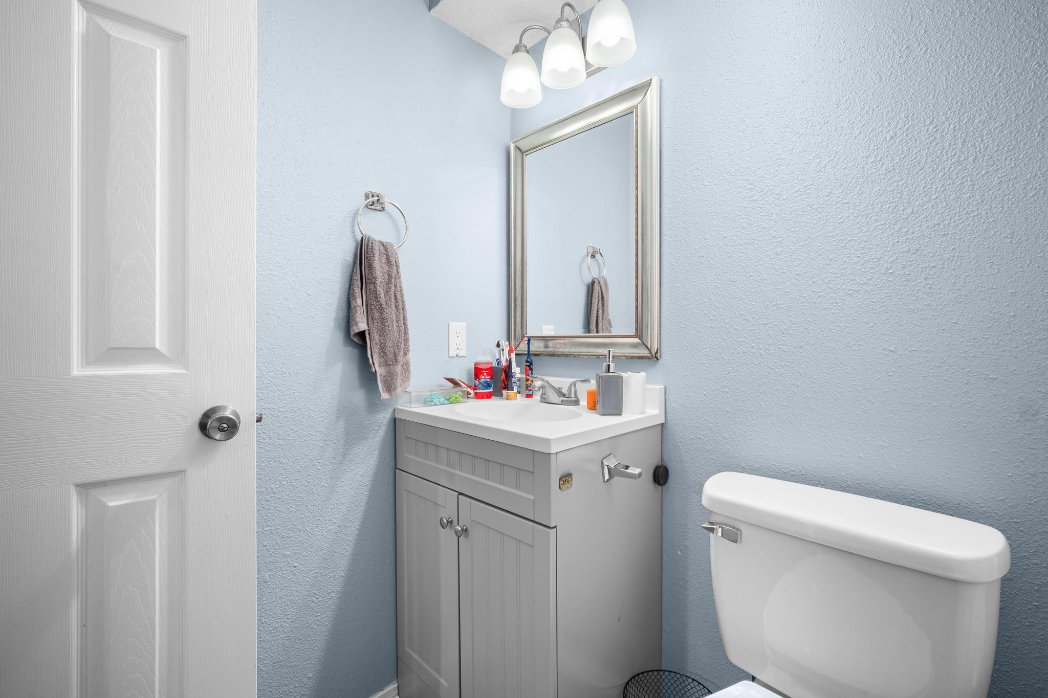 413 Thelma Dr, Austin, TX 78745