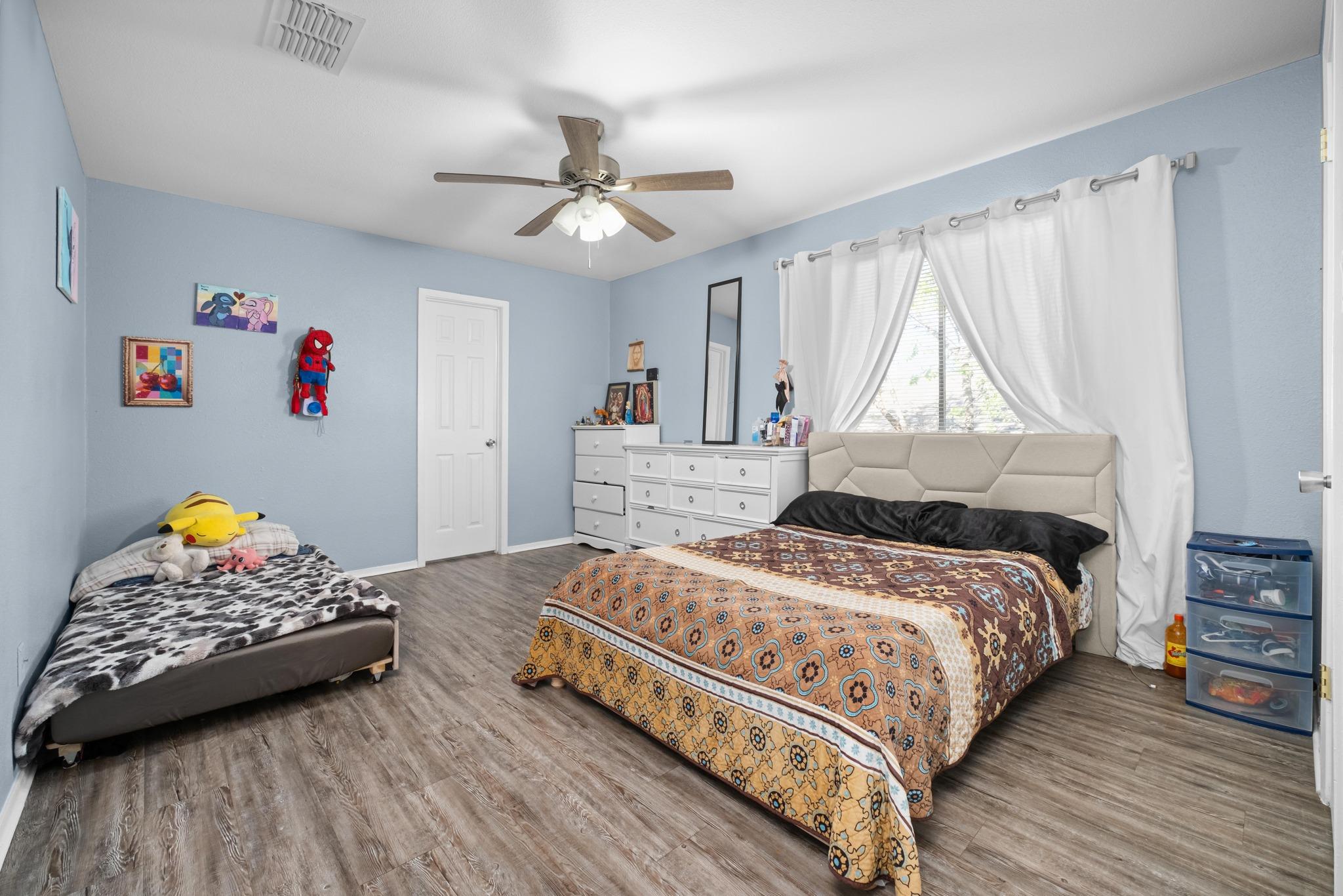 413 Thelma Dr, Austin, TX 78745