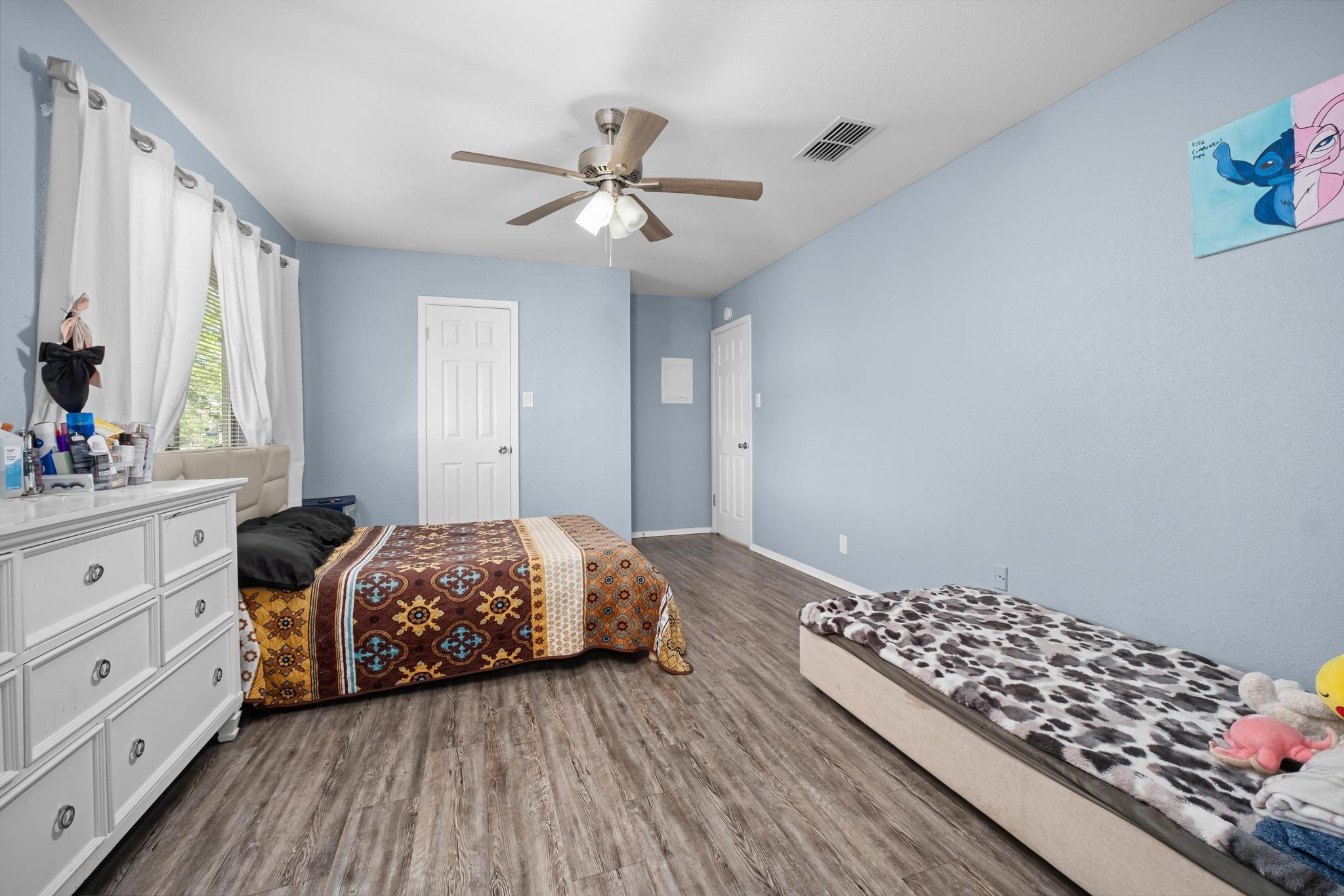 413 Thelma Dr, Austin, TX 78745