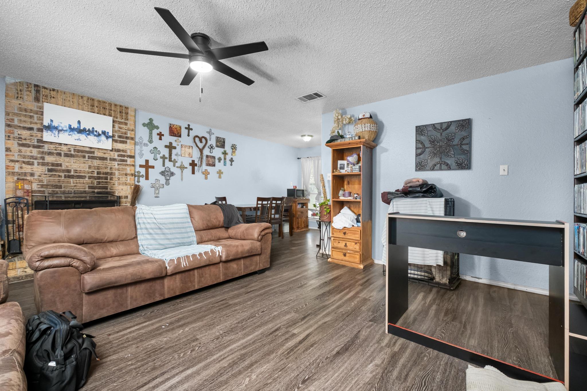 413 Thelma Dr, Austin, TX 78745