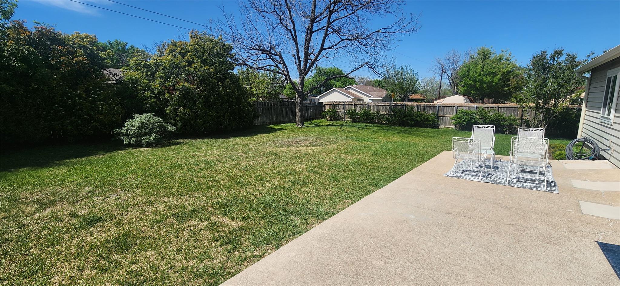 1306 Lawnmont Dr, Round Rock, TX 78664