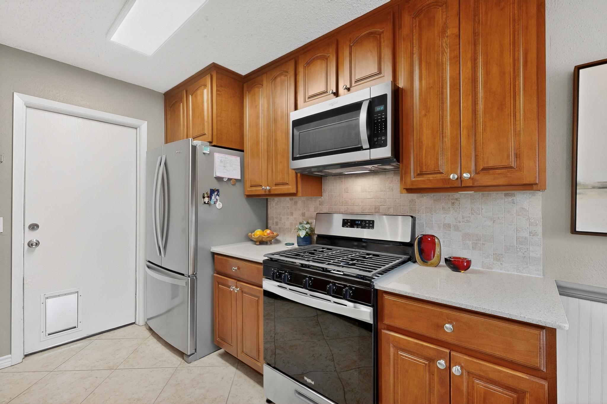 1306 Lawnmont Dr, Round Rock, TX 78664