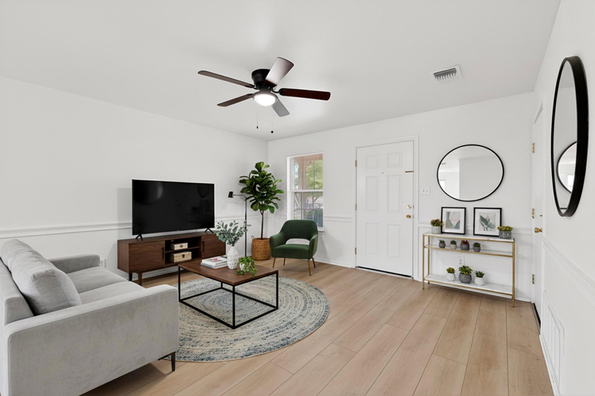 12725 Saint Mary Dr, Manor, TX 78653