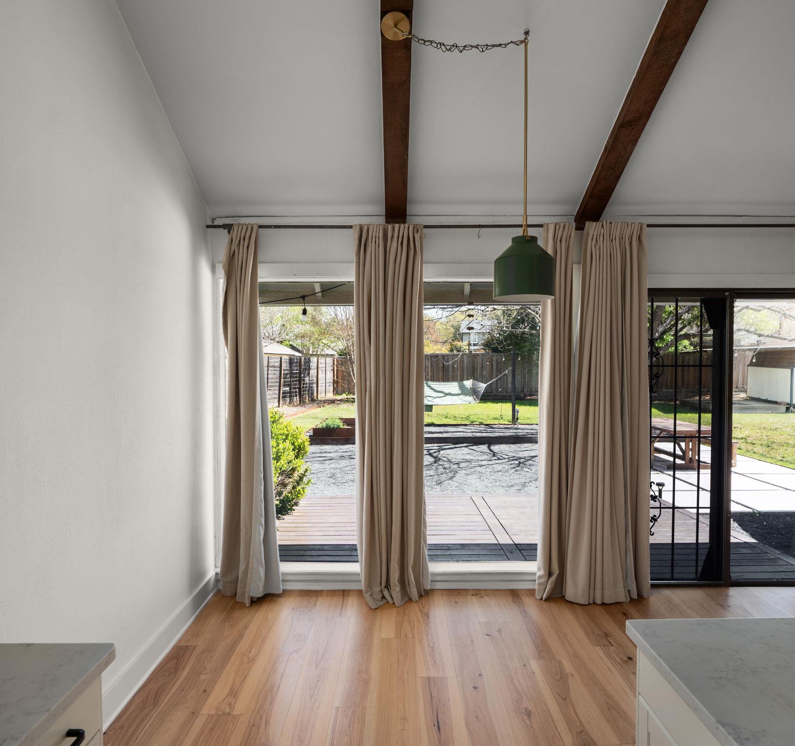 6601 Blarwood Dr, Austin, TX 78745