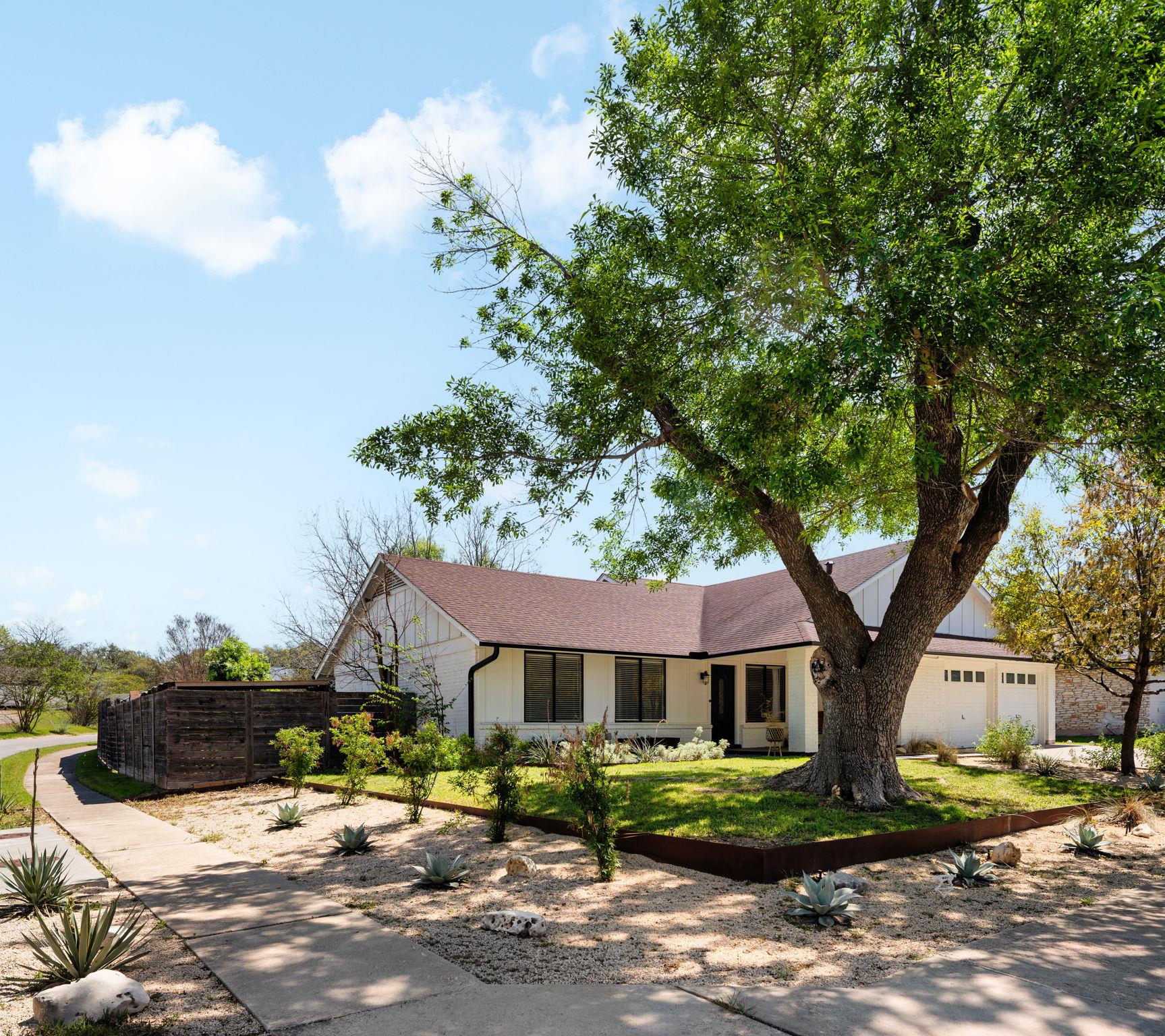 6601 Blarwood Dr, Austin, TX 78745