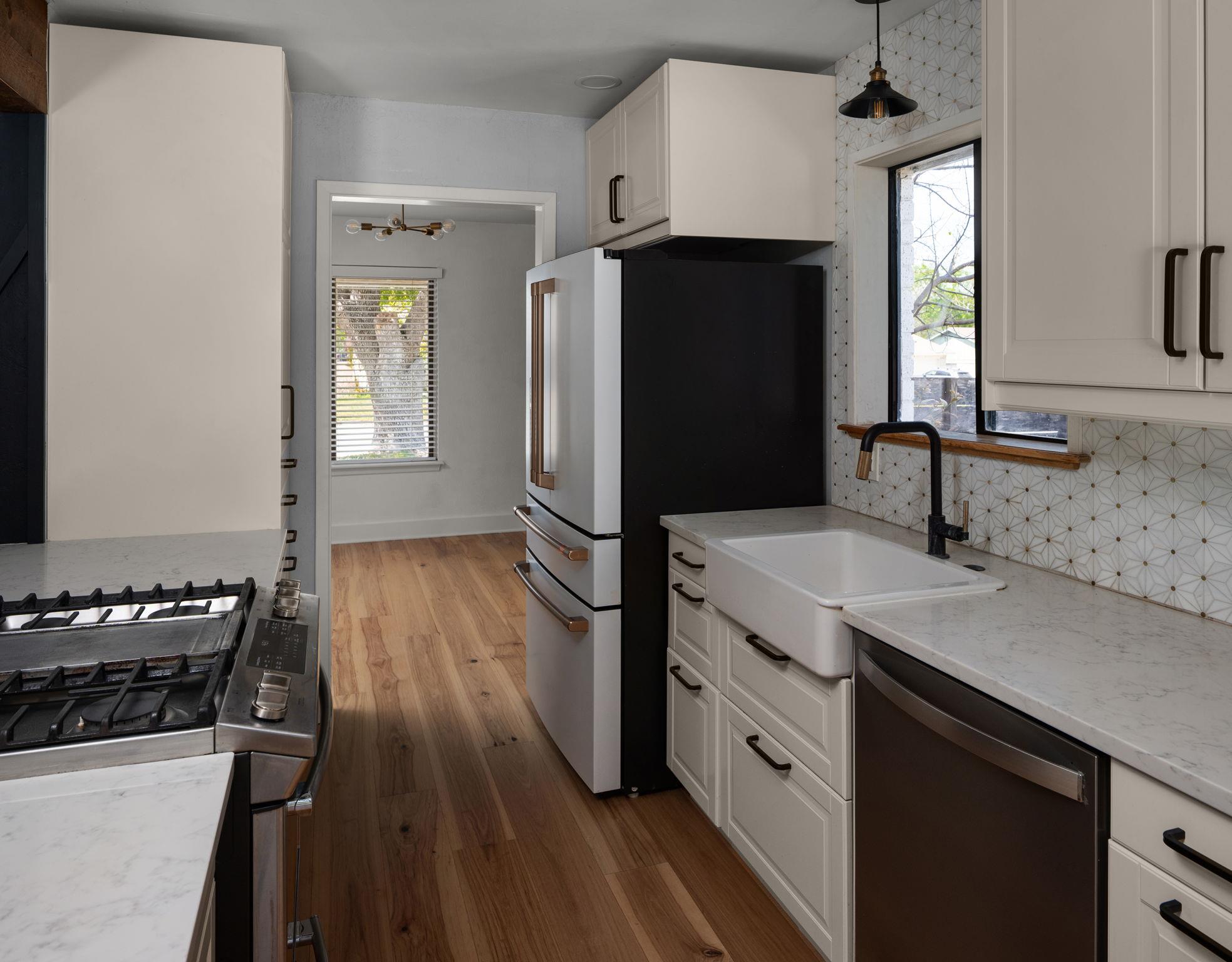 6601 Blarwood Dr, Austin, TX 78745