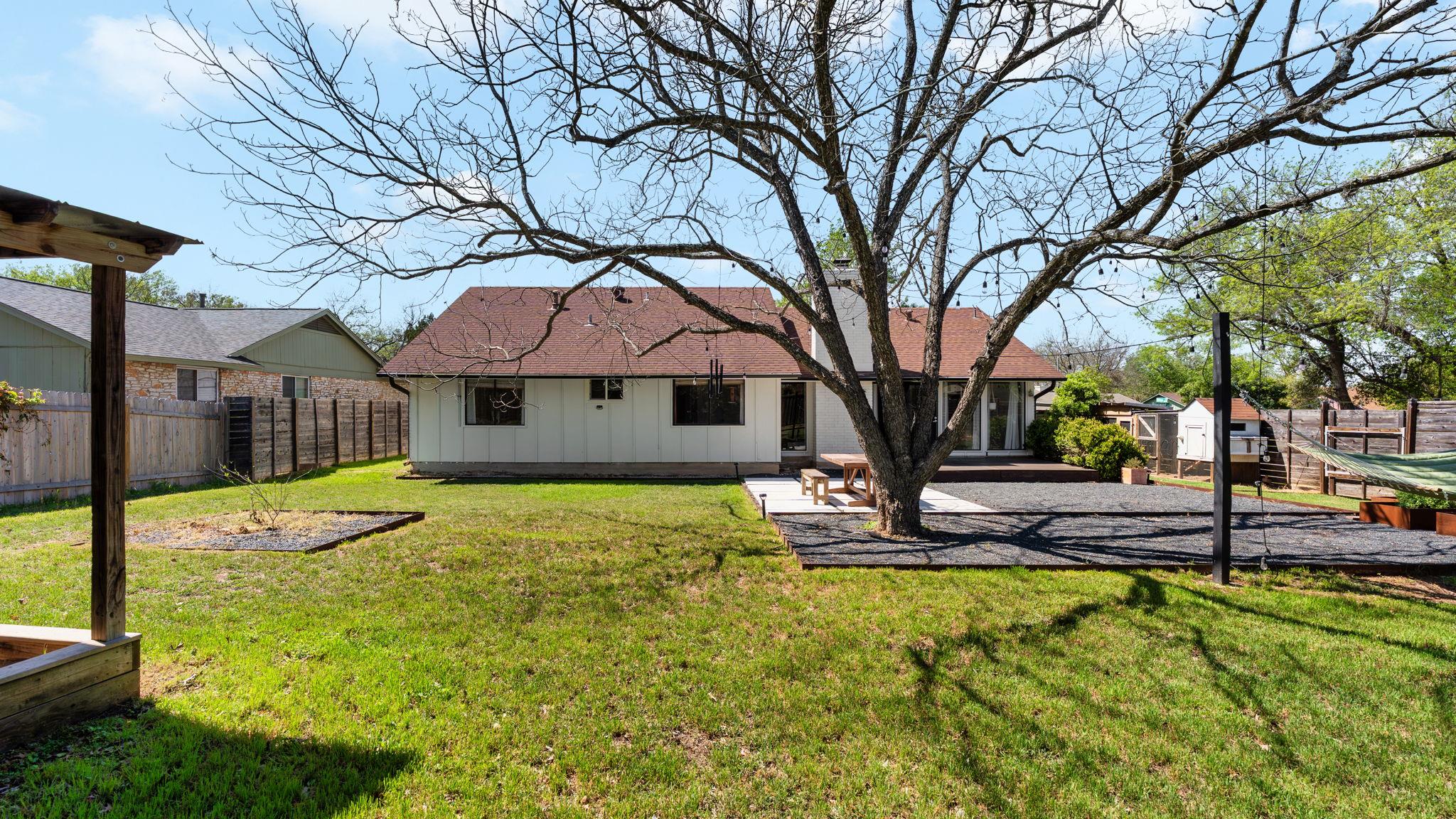 6601 Blarwood Dr, Austin, TX 78745