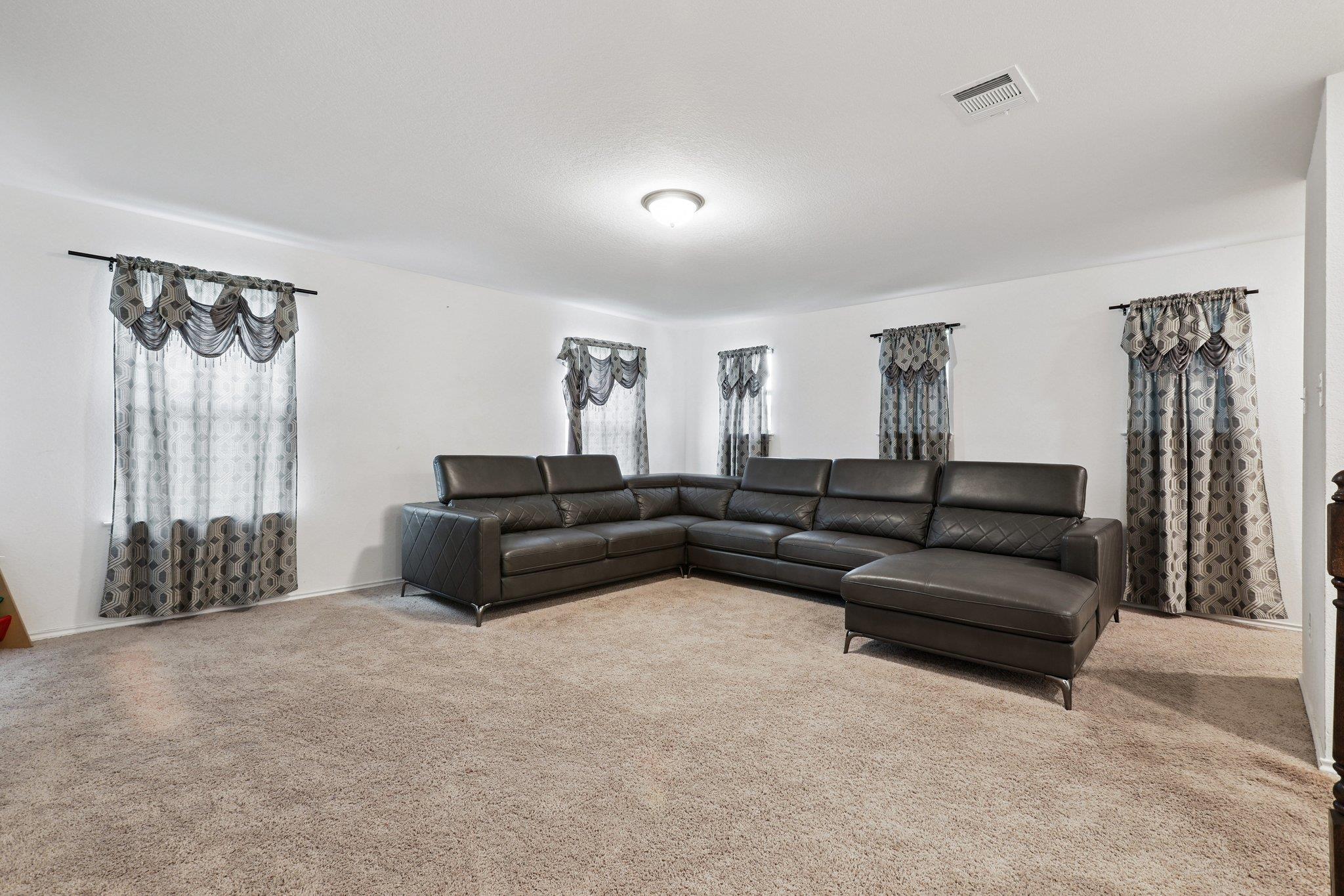 13817 Eleanor Roosevelt St, Manor, TX 78653