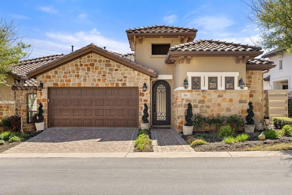 212 Marina View Way # 11A, Lakeway, TX 78734
