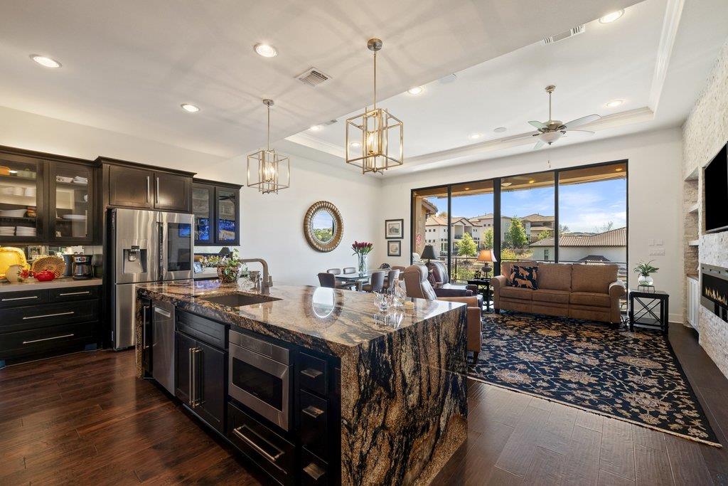 212 Marina View Way # 11A, Lakeway, TX 78734