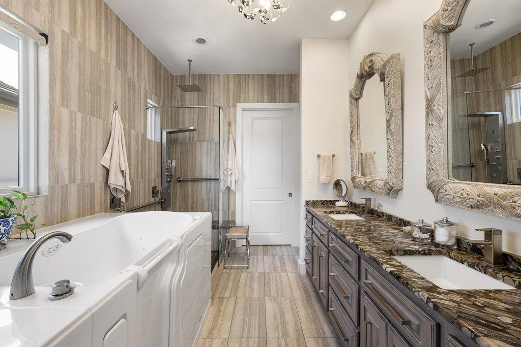 212 Marina View Way # 11A, Lakeway, TX 78734