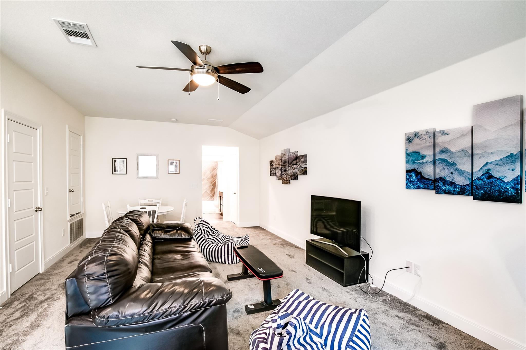 7616 Groundhog Way, Austin, TX 78744