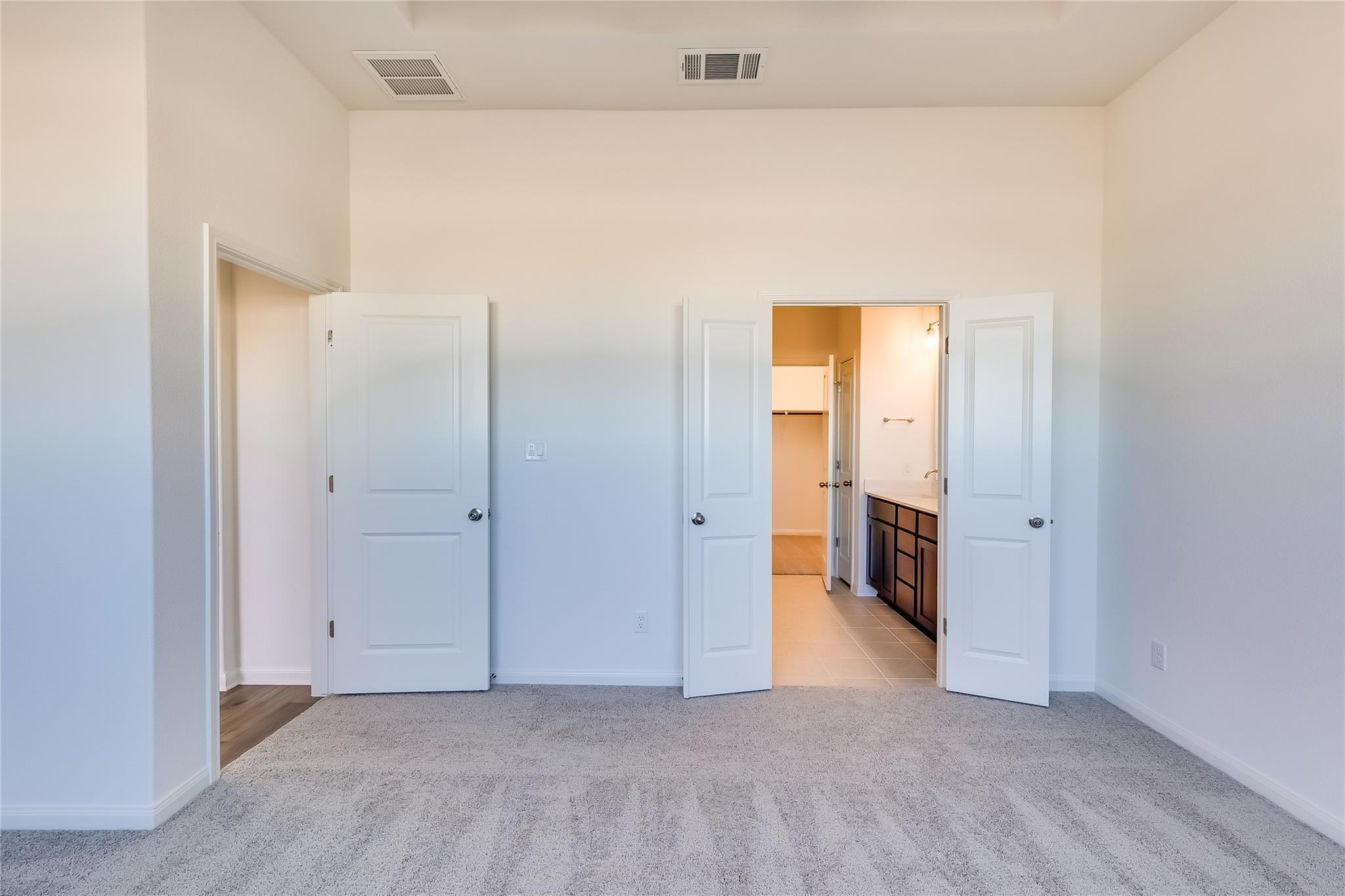 8554 Sommery Ln, Round Rock, TX 78665