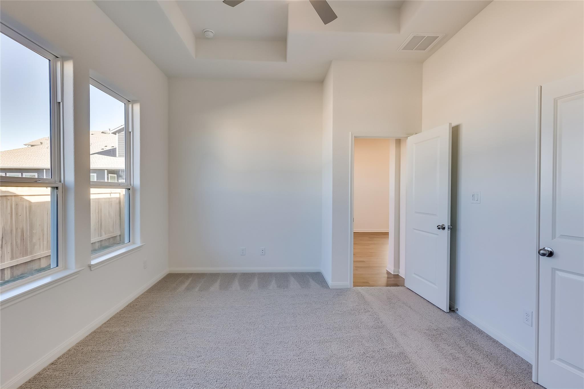 8554 Sommery Ln, Round Rock, TX 78665