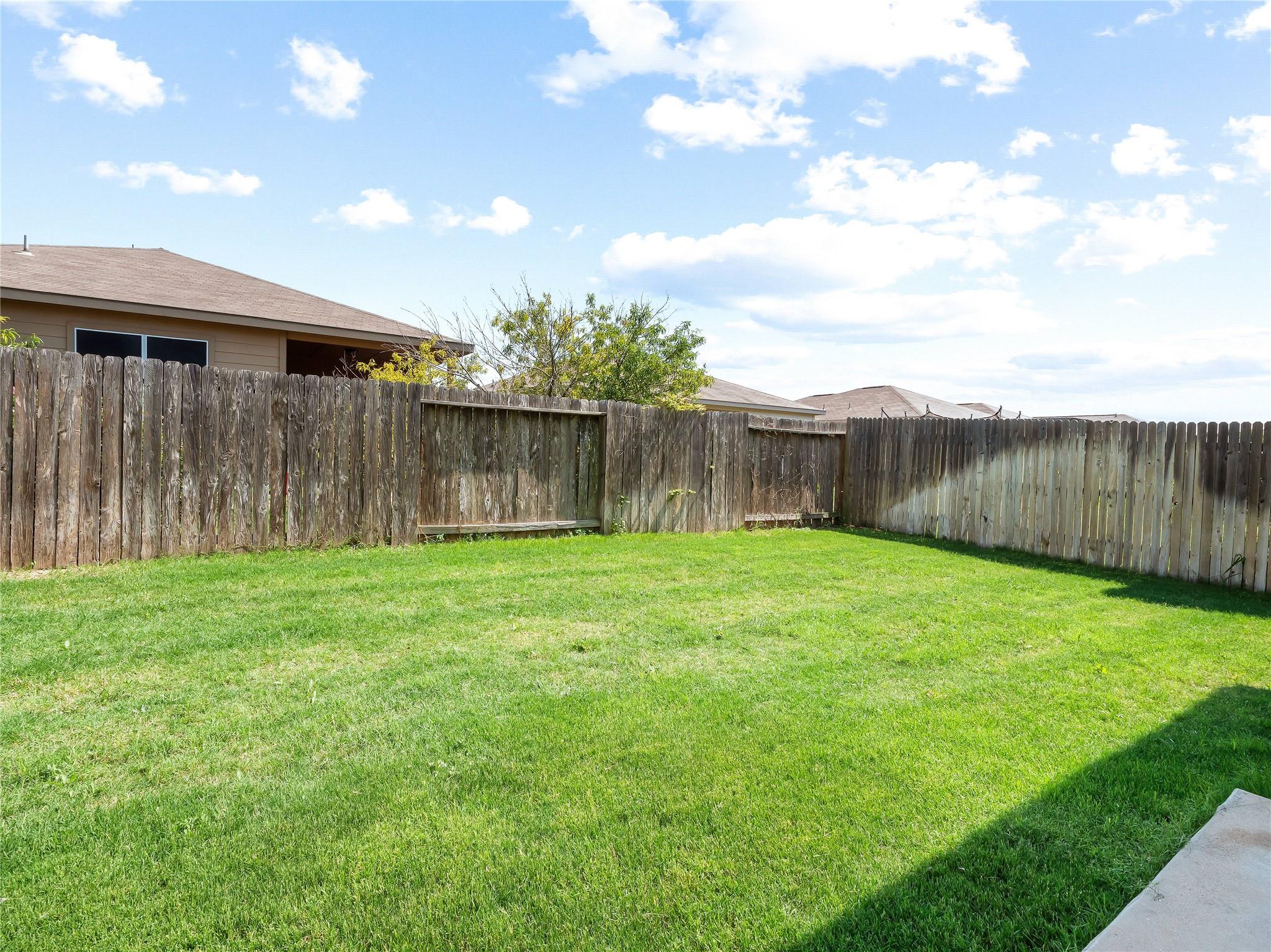 109 Comet Dr # 3J, Jarrell, TX 76537