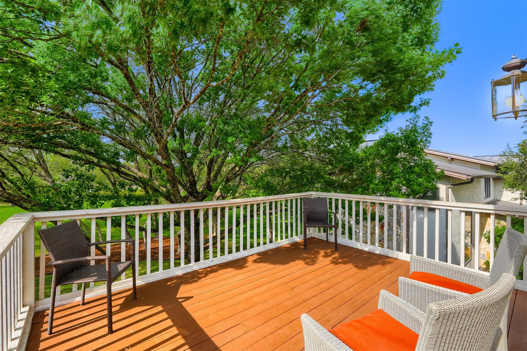 1918 Lakeway Blvd, Lakeway, TX 78734