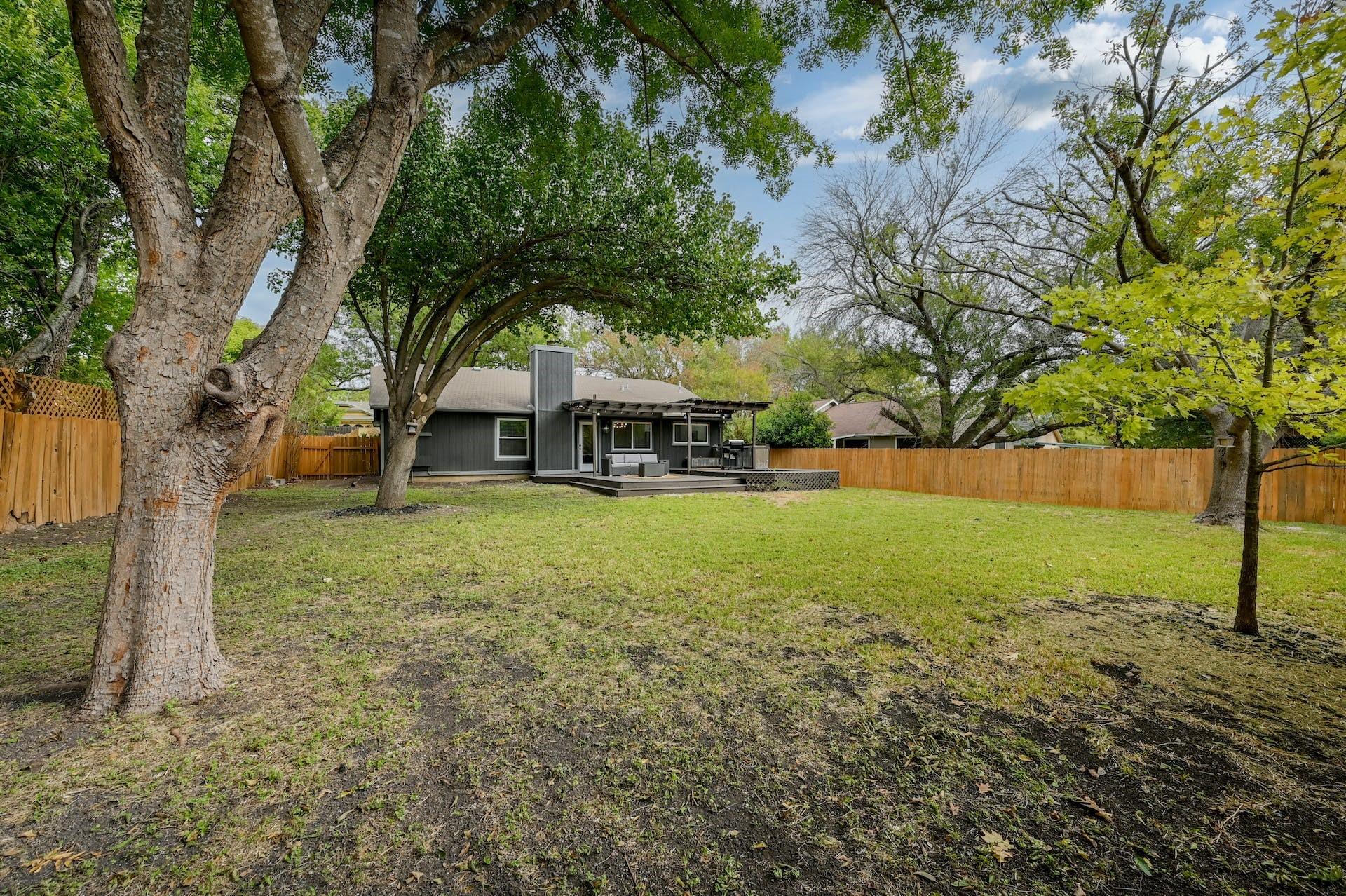 1807 Krizan Ave, Austin, TX 78727