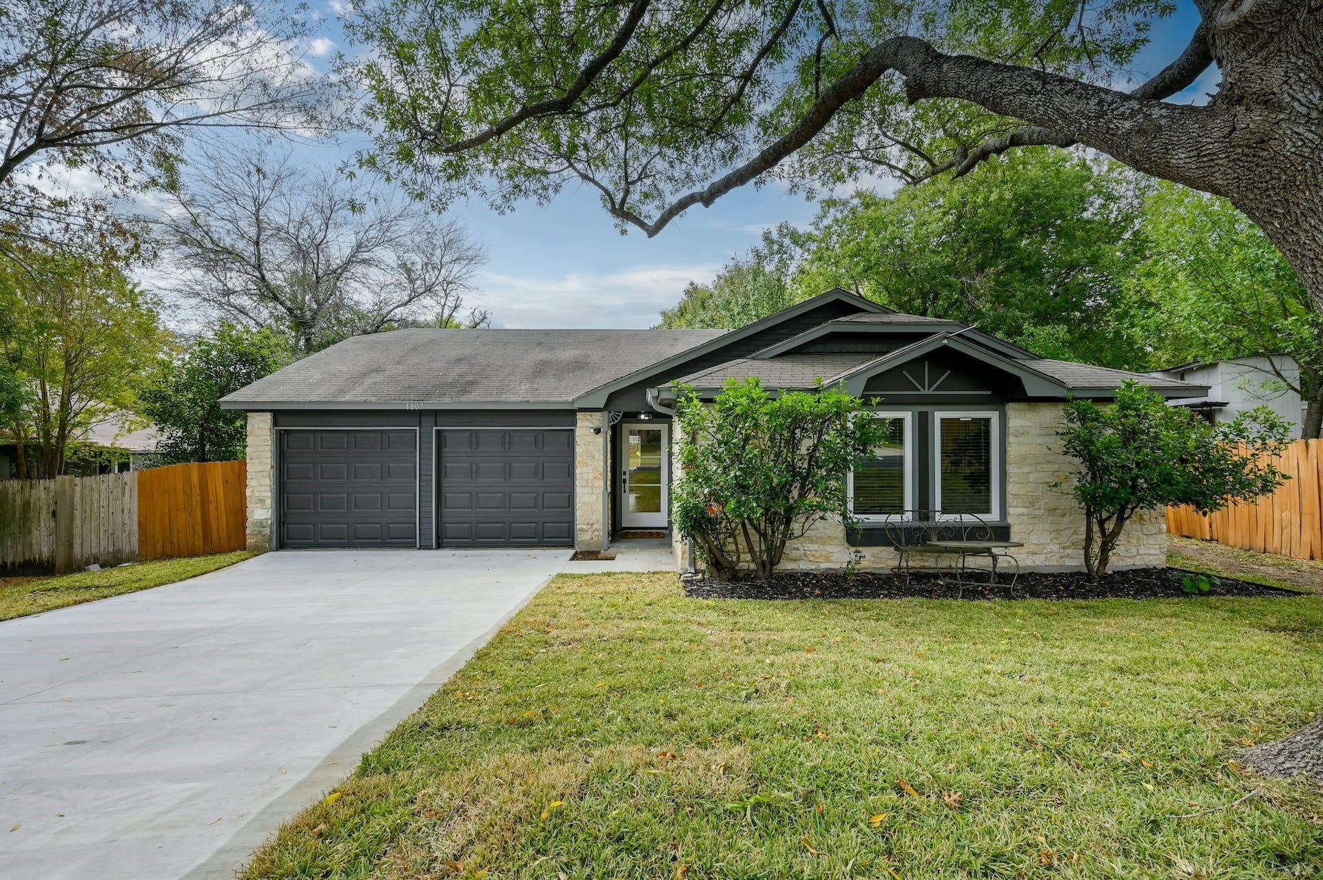 1807 Krizan Ave, Austin, TX 78727