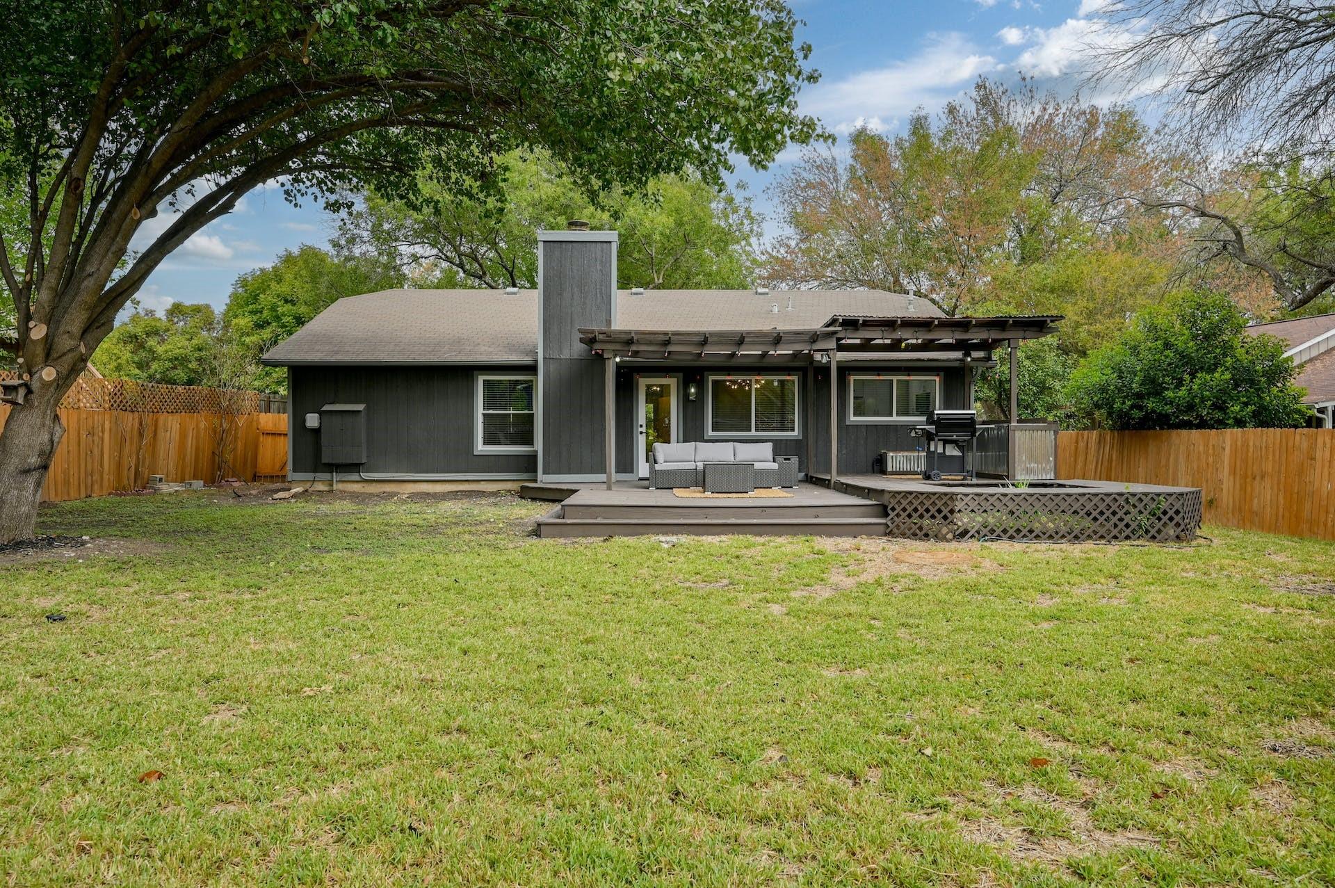 1807 Krizan Ave, Austin, TX 78727