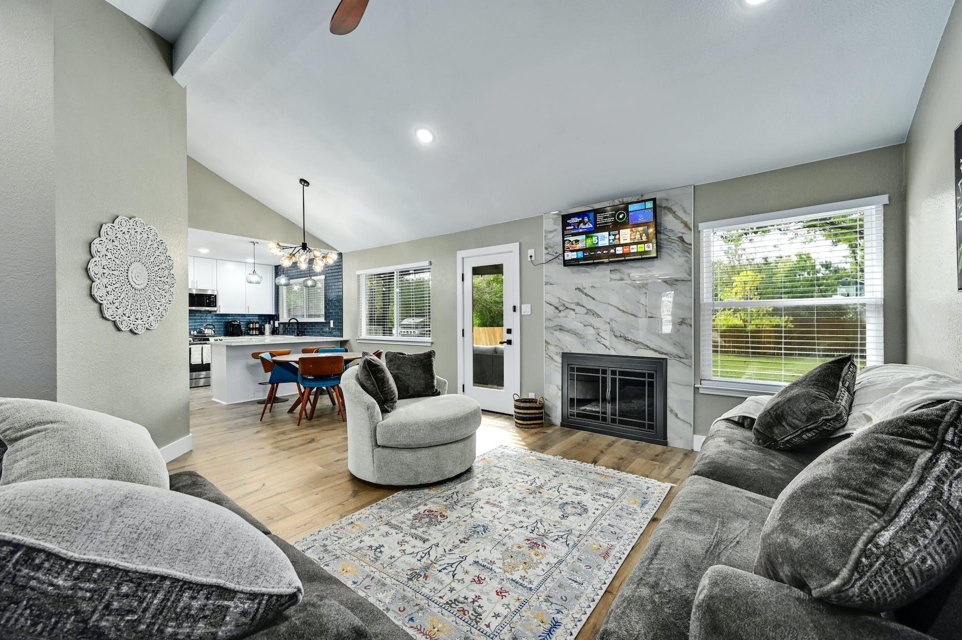 1807 Krizan Ave, Austin, TX 78727