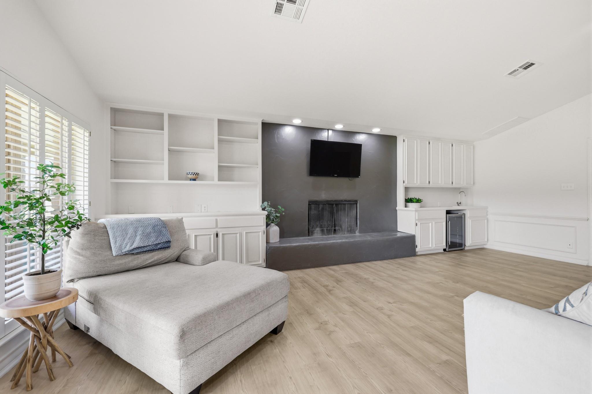 203 Longhorn, Horseshoe Bay, TX 78657