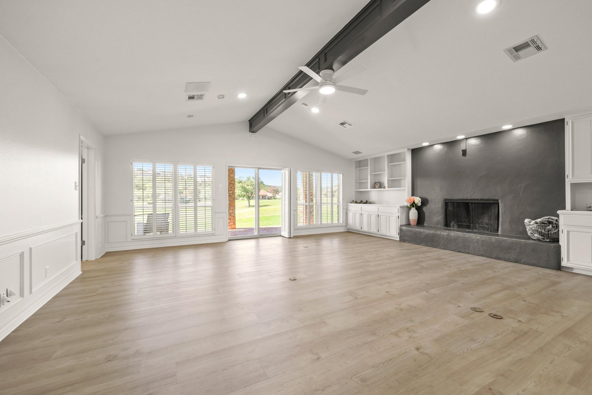 203 Longhorn, Horseshoe Bay, TX 78657