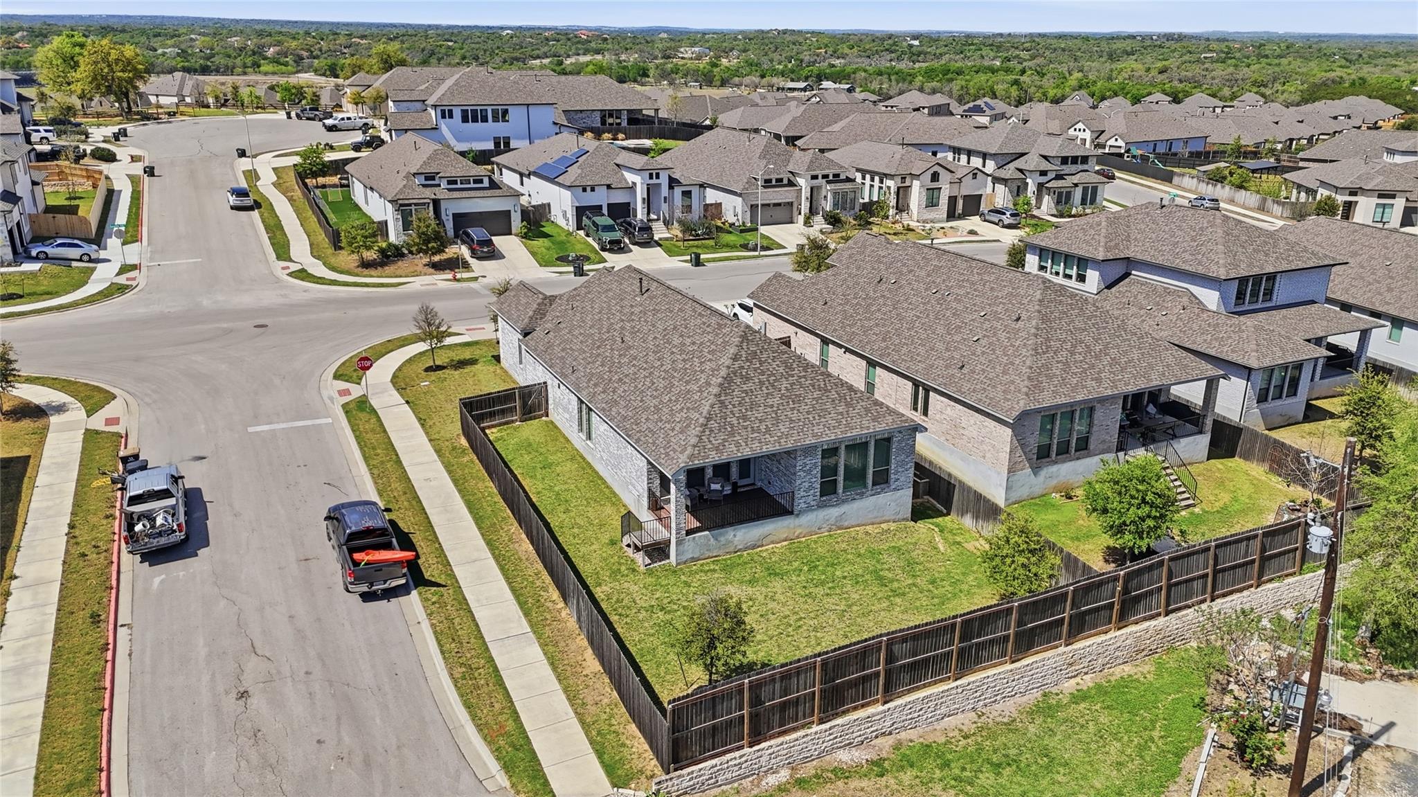 344 Carpenter Hill Dr, Buda, TX 78610