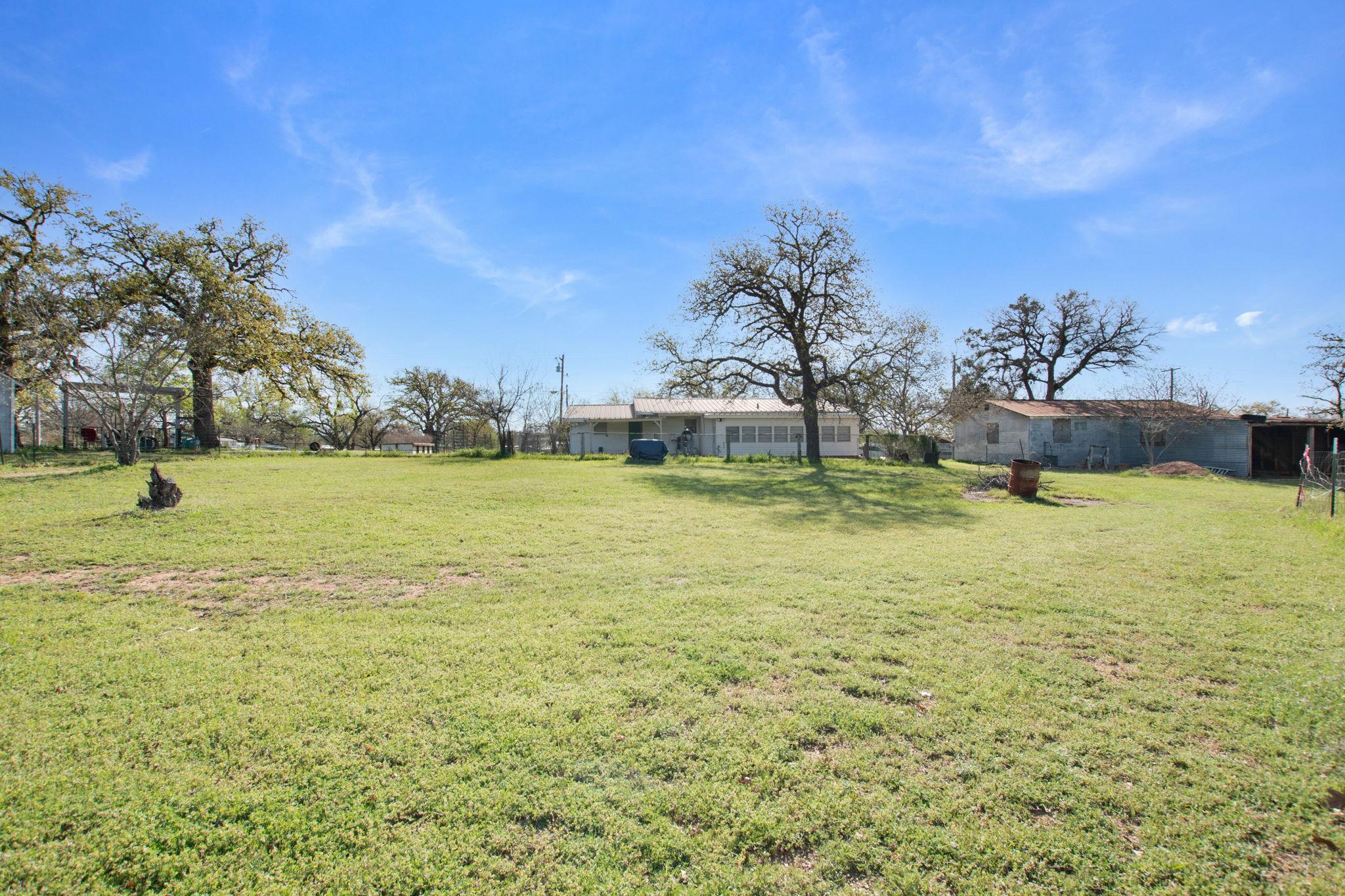 1365 Norma Ln, Tow, TX 78672
