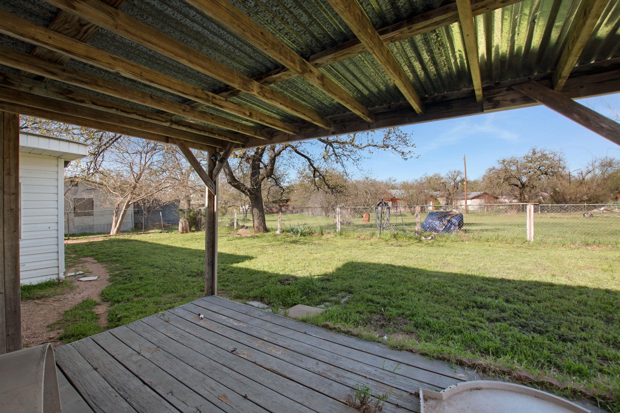1365 Norma Ln, Tow, TX 78672