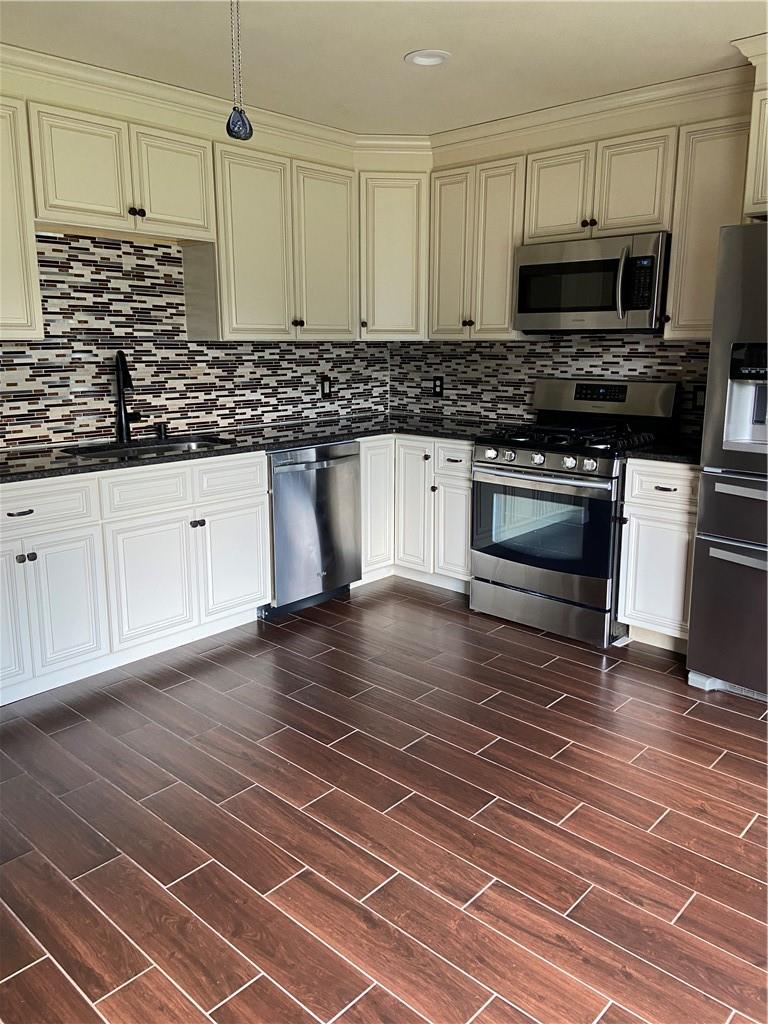 1257 Pine Portage Loop Loop, Leander, TX 78641