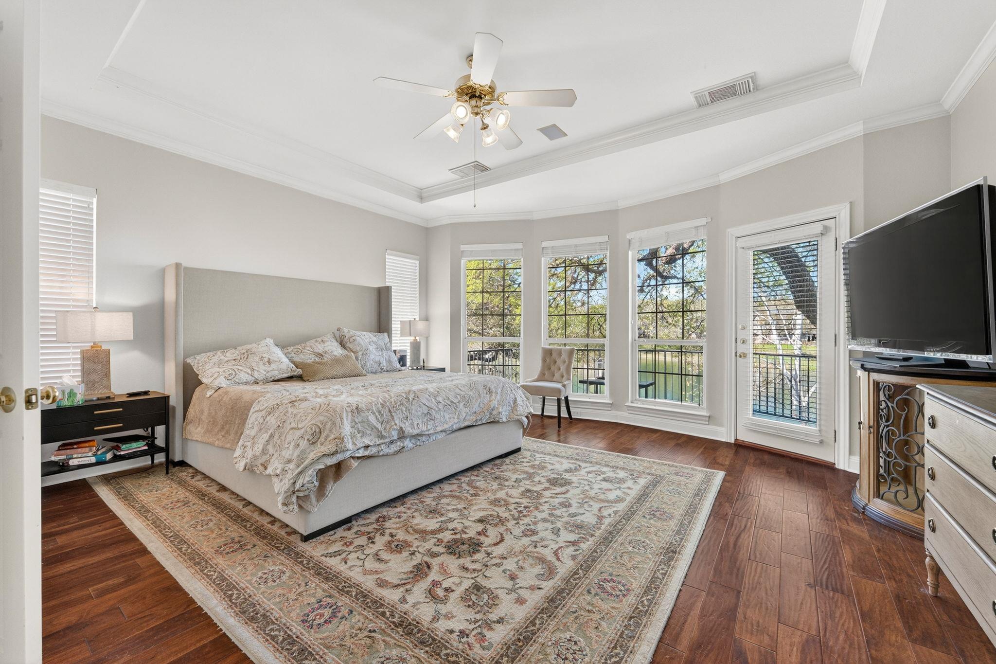 345 The Hills Dr # 3, The Hills, TX 78738