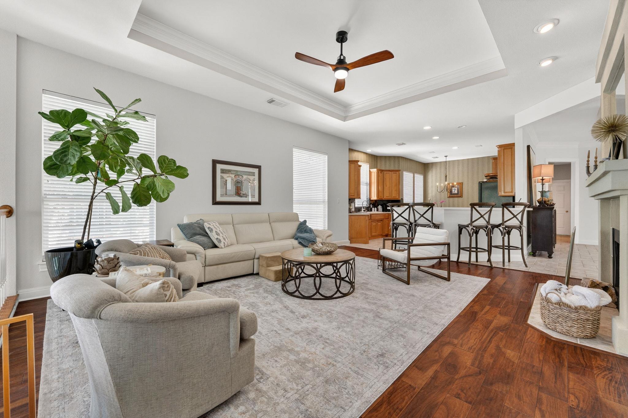 345 The Hills Dr # 3, The Hills, TX 78738