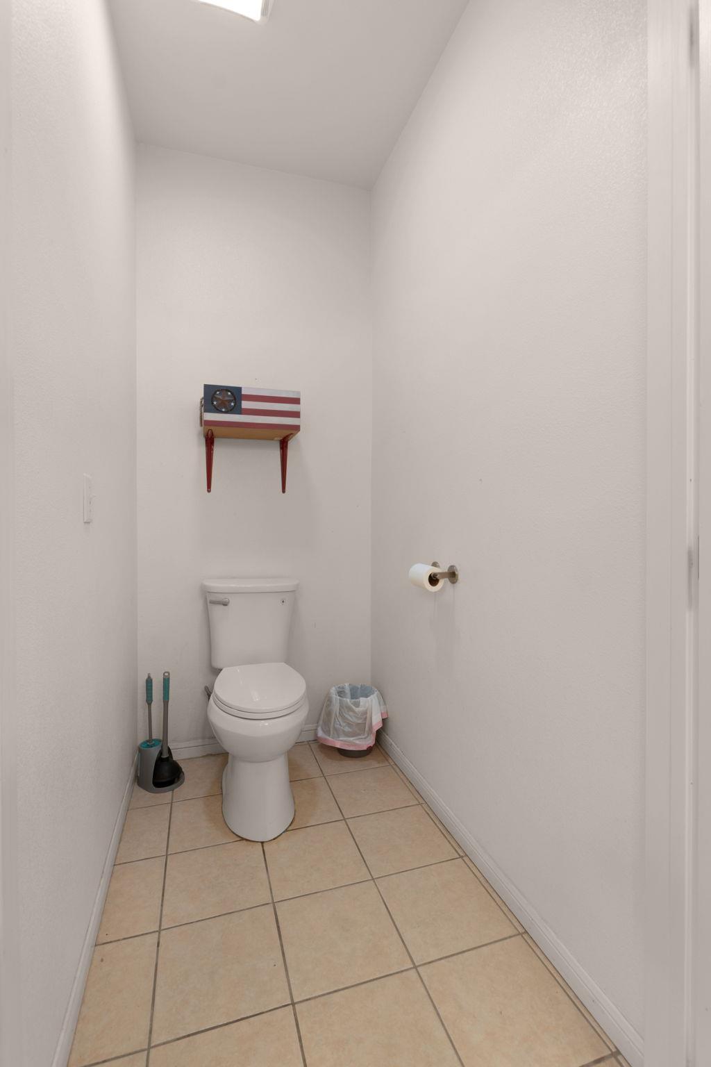 2207 Boxwood Cir, Kingsland, TX 78639