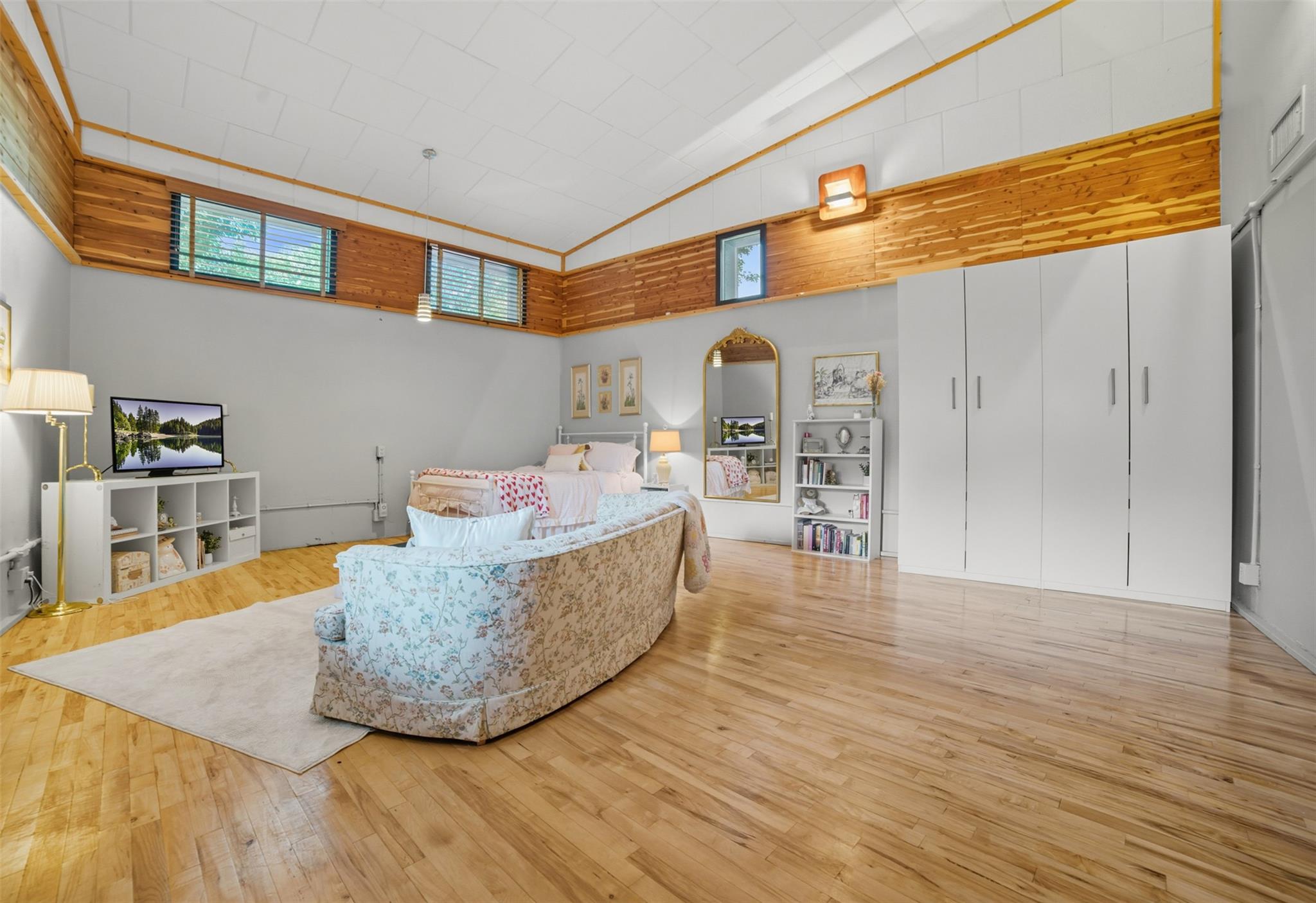 4001 Greystone Dr, Austin, TX 78731