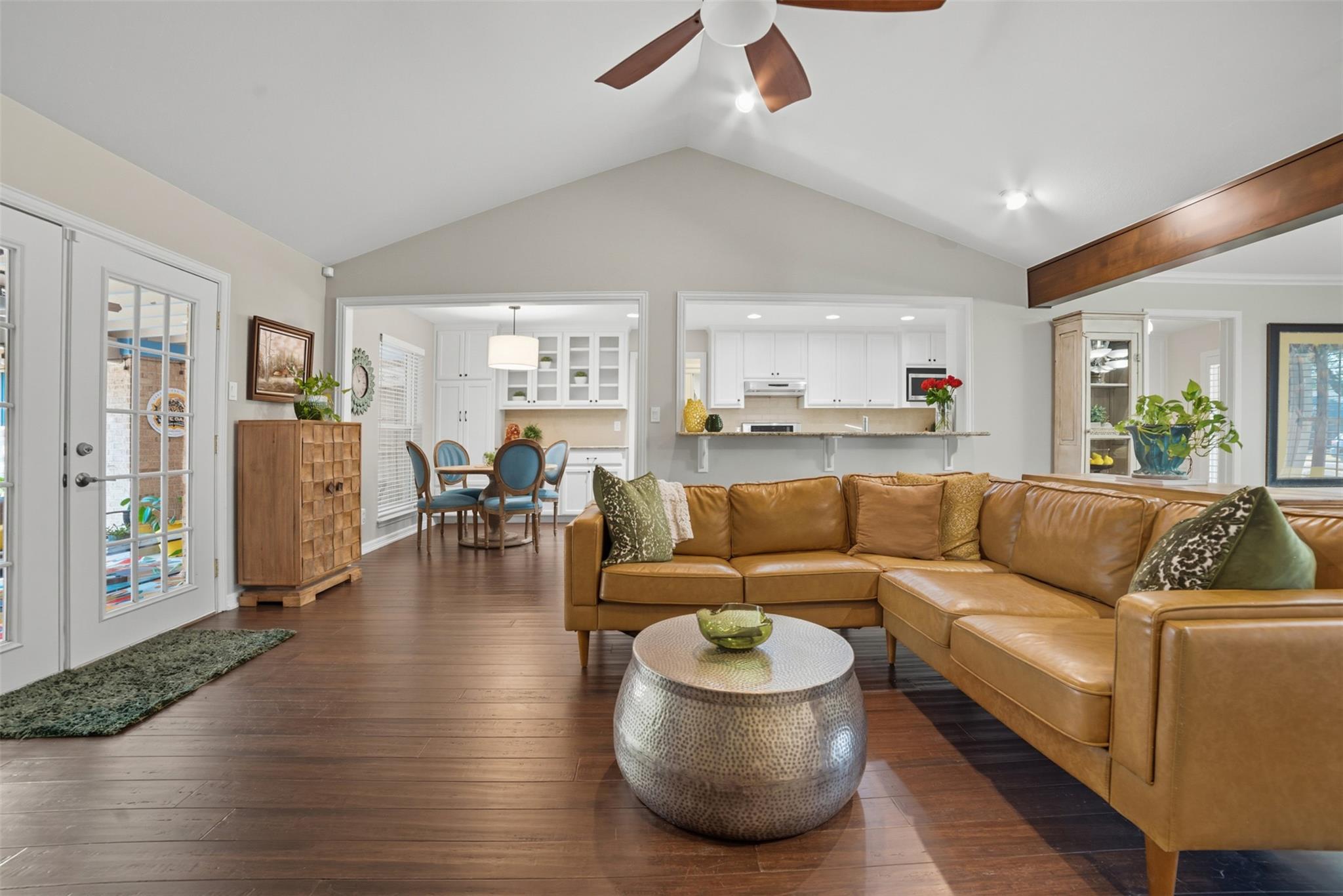 4001 Greystone Dr, Austin, TX 78731