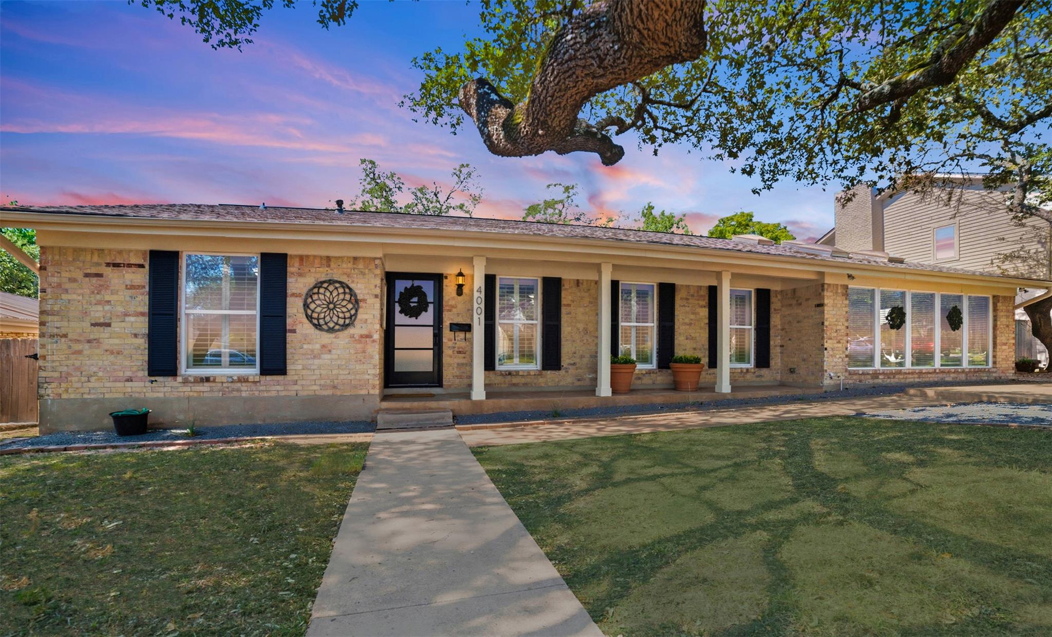 4001 Greystone Dr, Austin, TX 78731