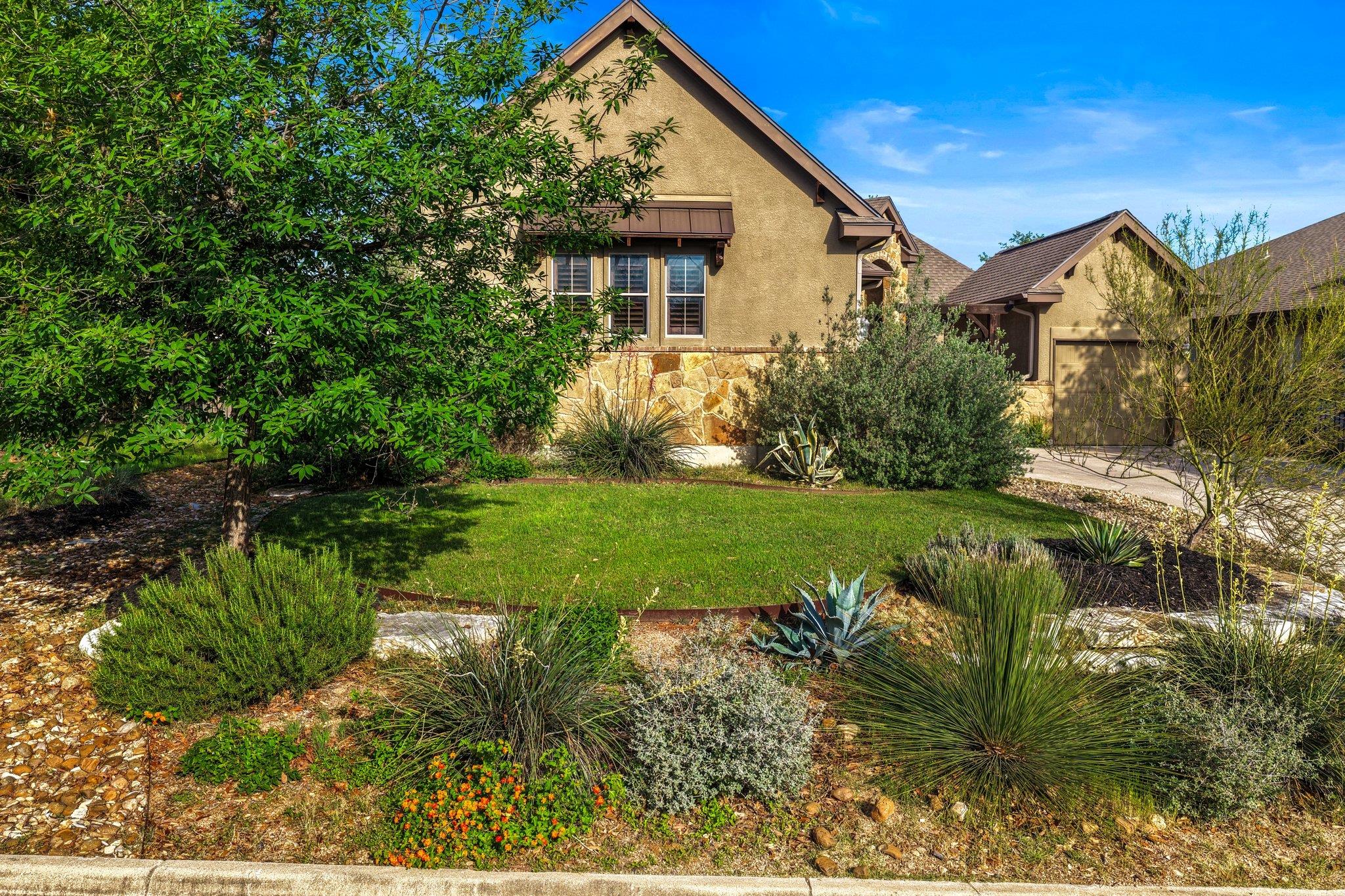 22204 Red Yucca Rd, Spicewood, TX 78669