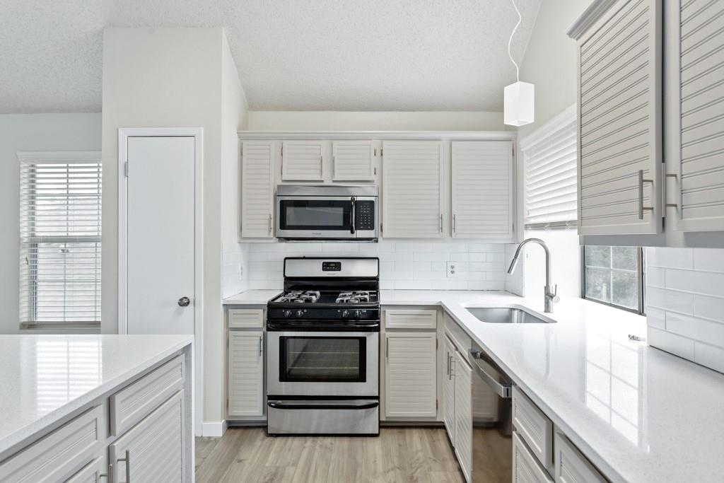 8609 Ephraim Rd, Austin, TX 78717