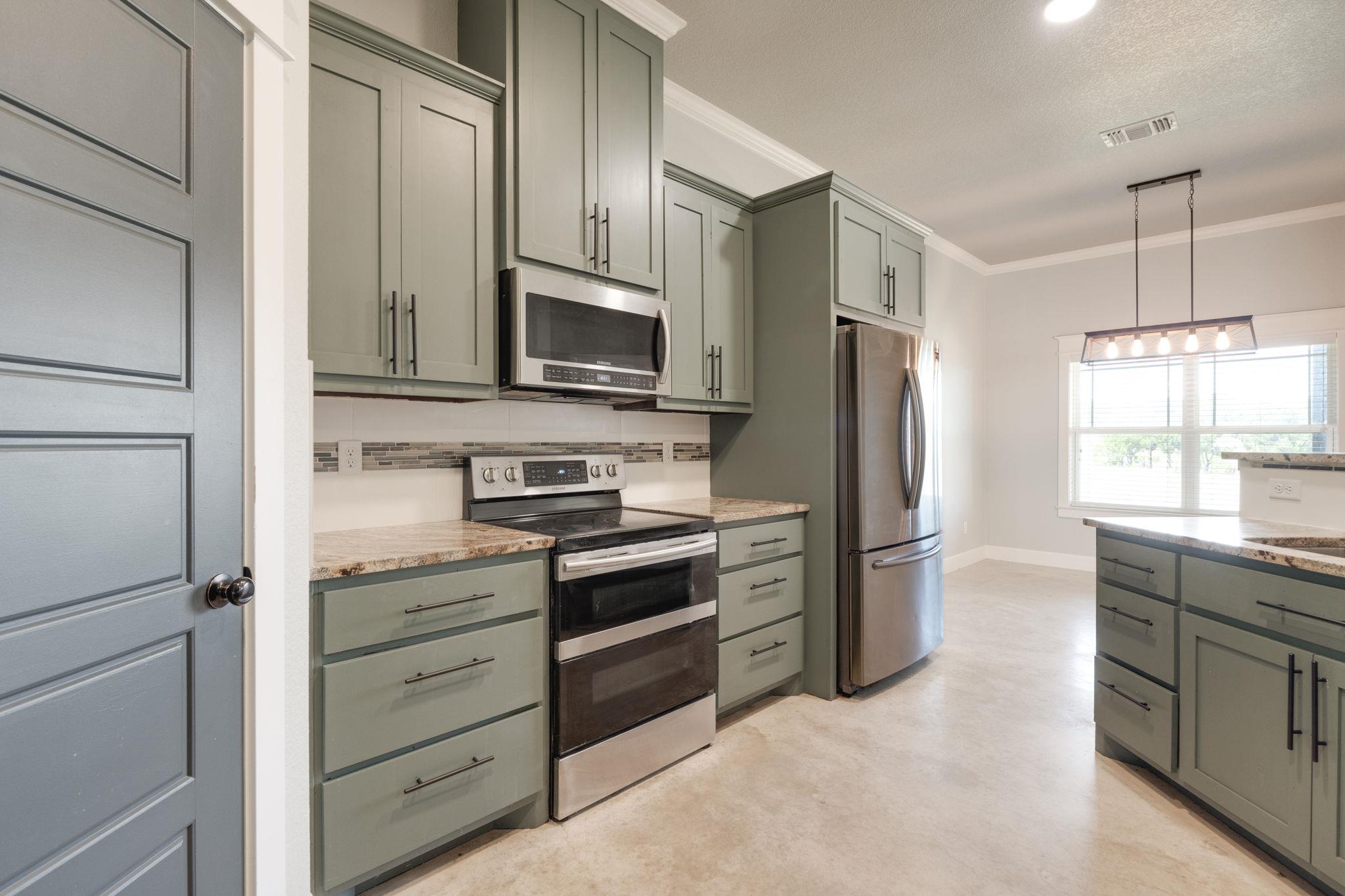 788 County Road 3100, Kempner, TX 76539