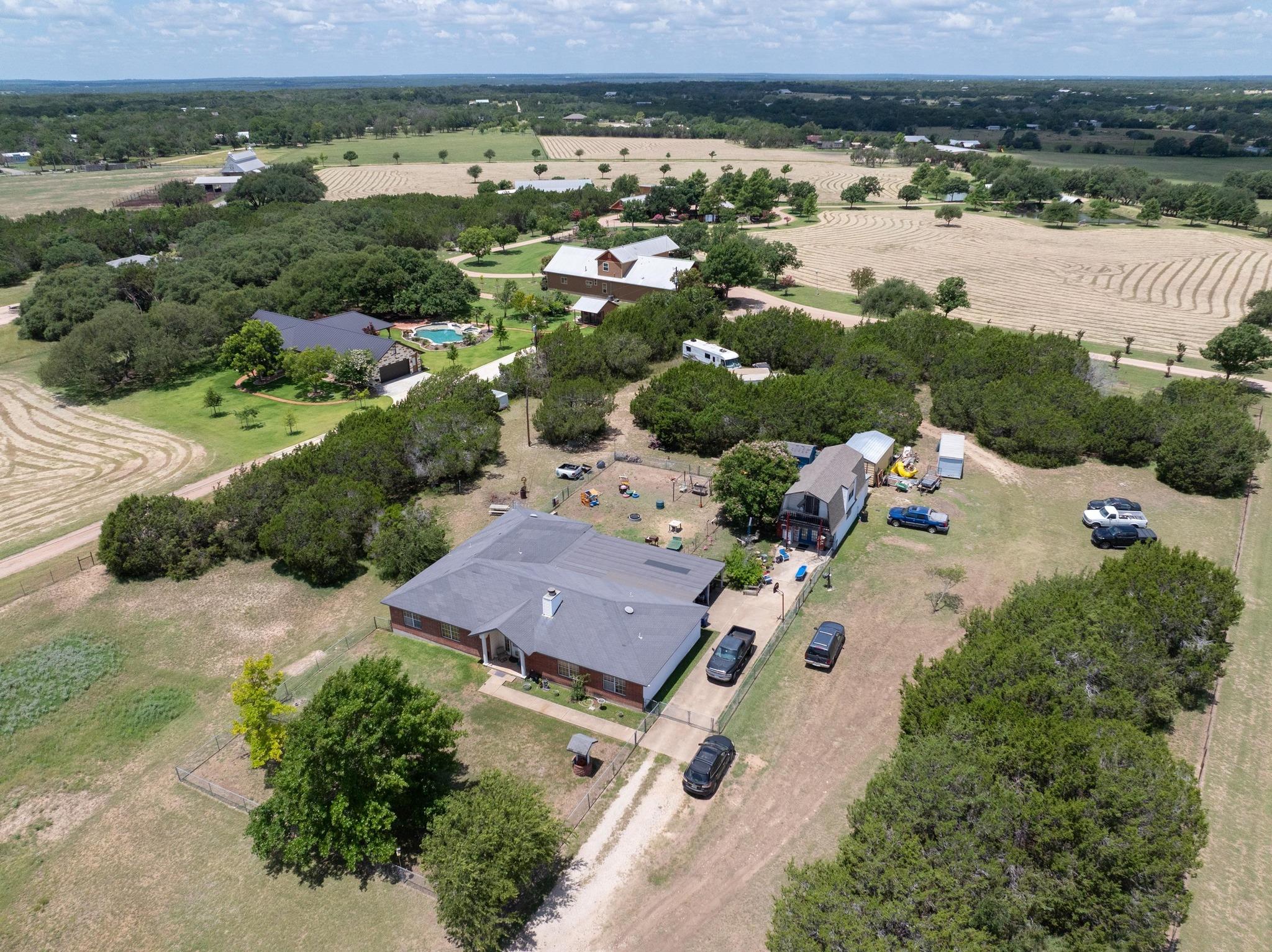1959 County Road 200, Liberty Hill, TX 78642